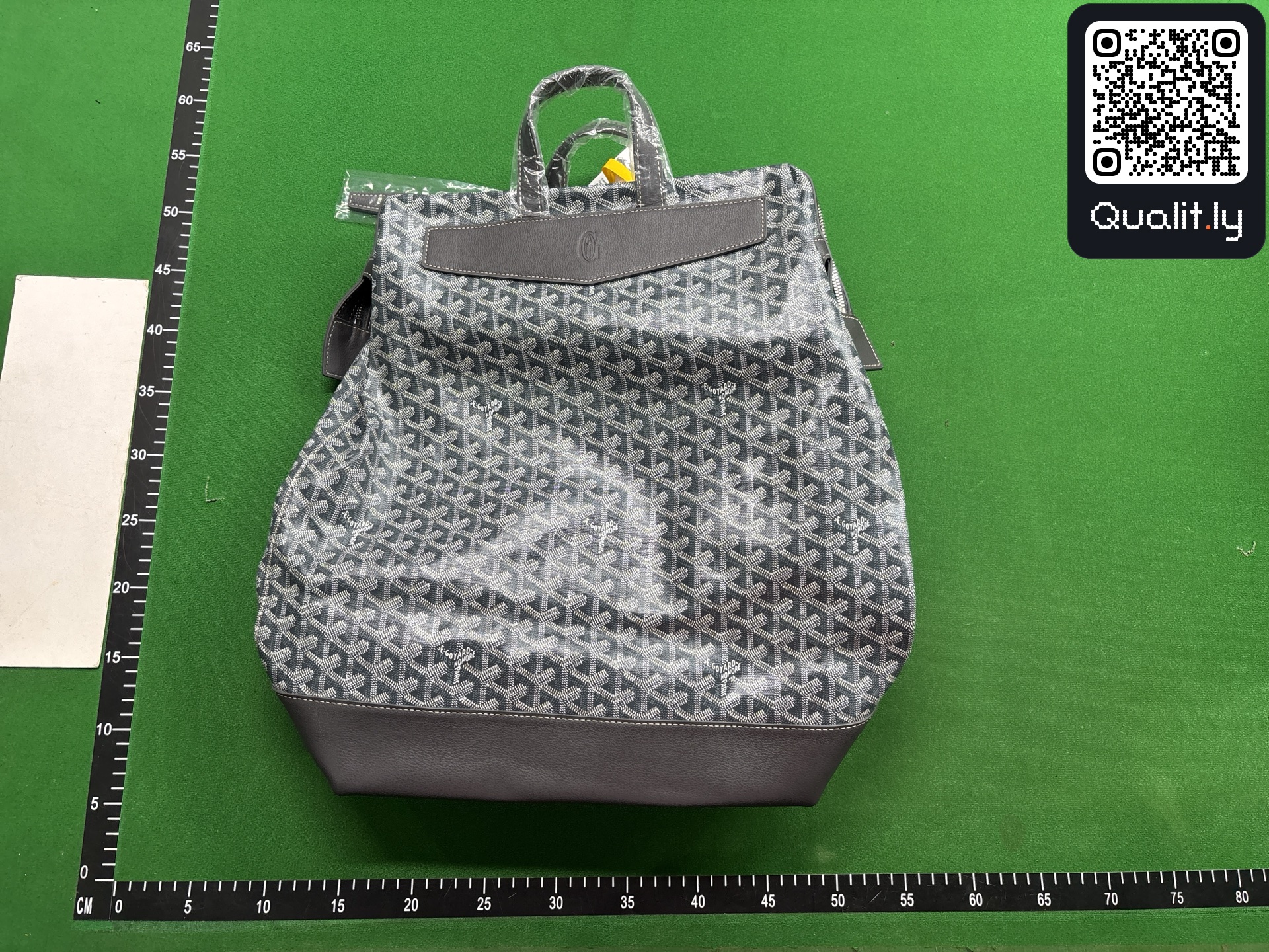 包 QC 照片 1 / 35