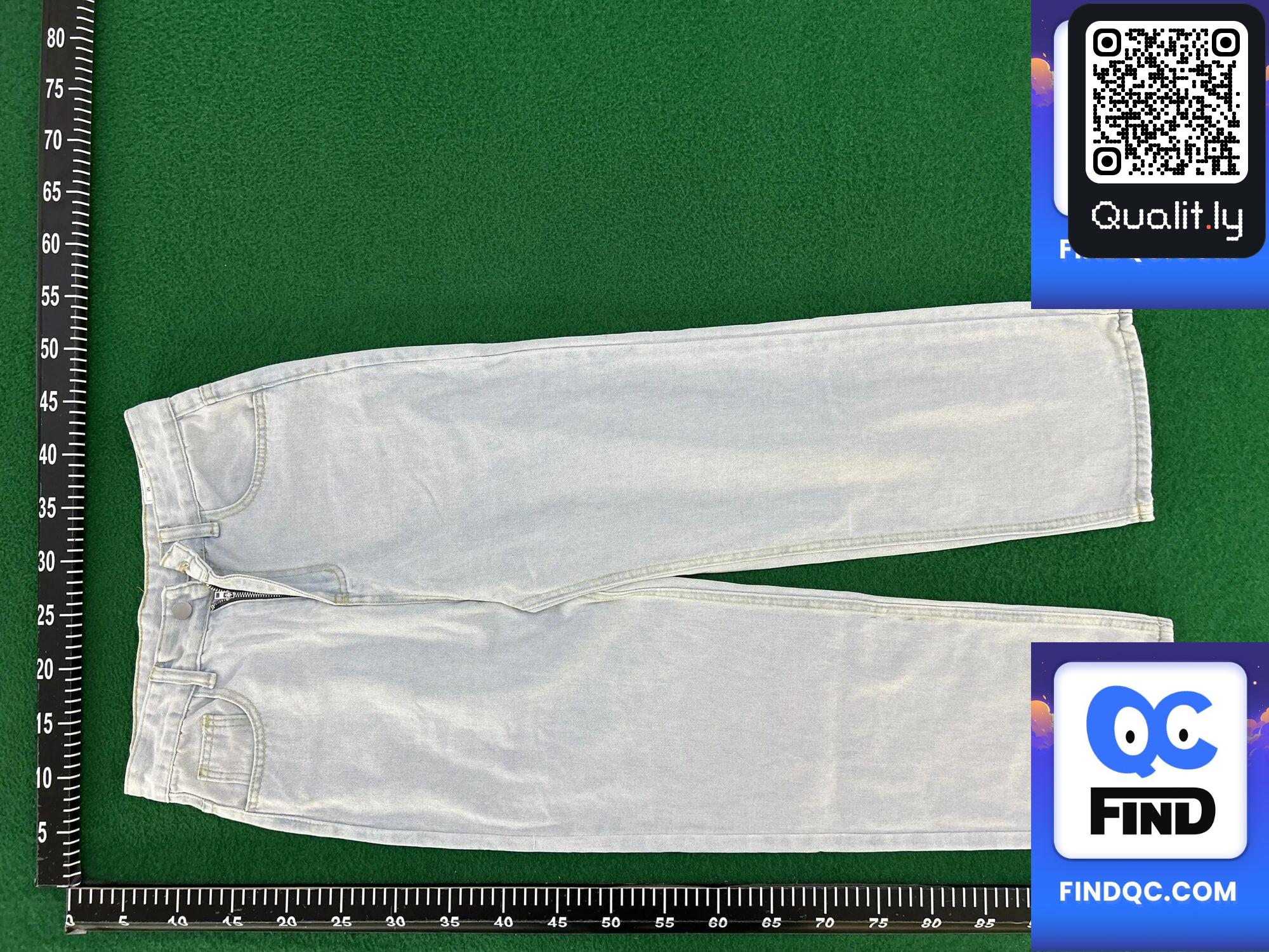 Jeans — QC-Foto 3 von 16