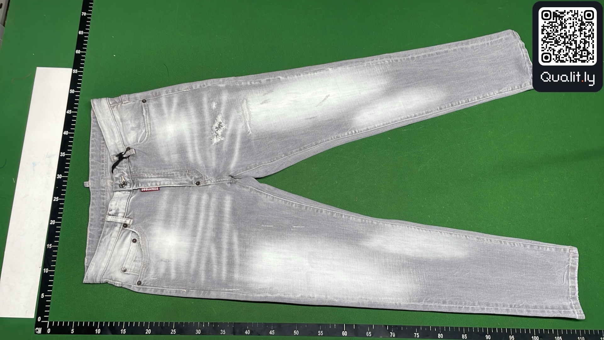 Jeans QC photo 3 of 24