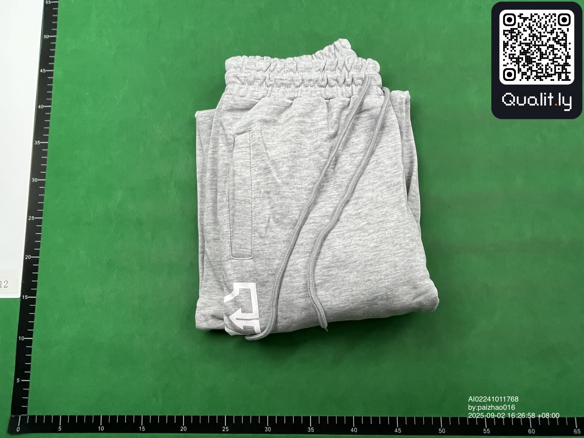 Byxor — QC-foto 3 av 34