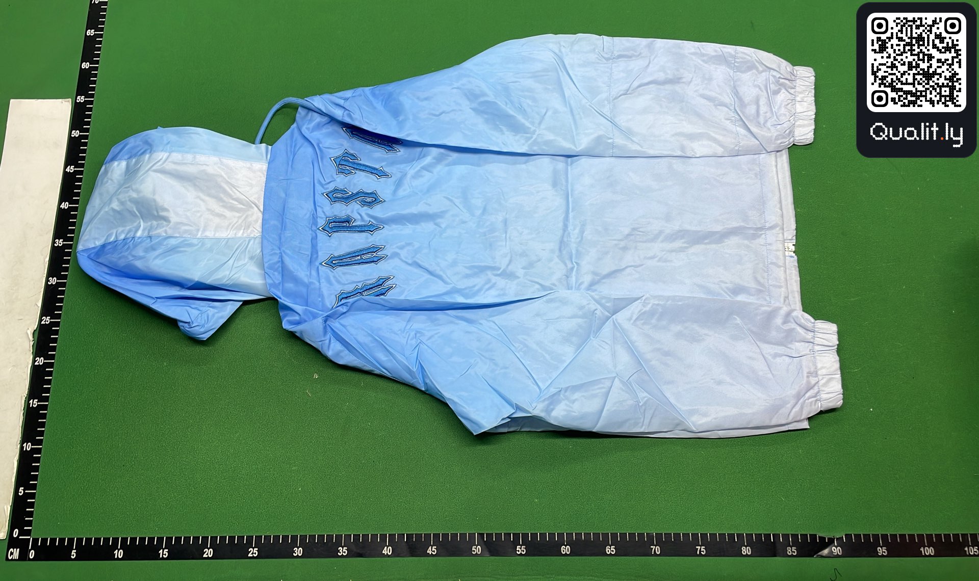 Jacket QC photo 3 of 8