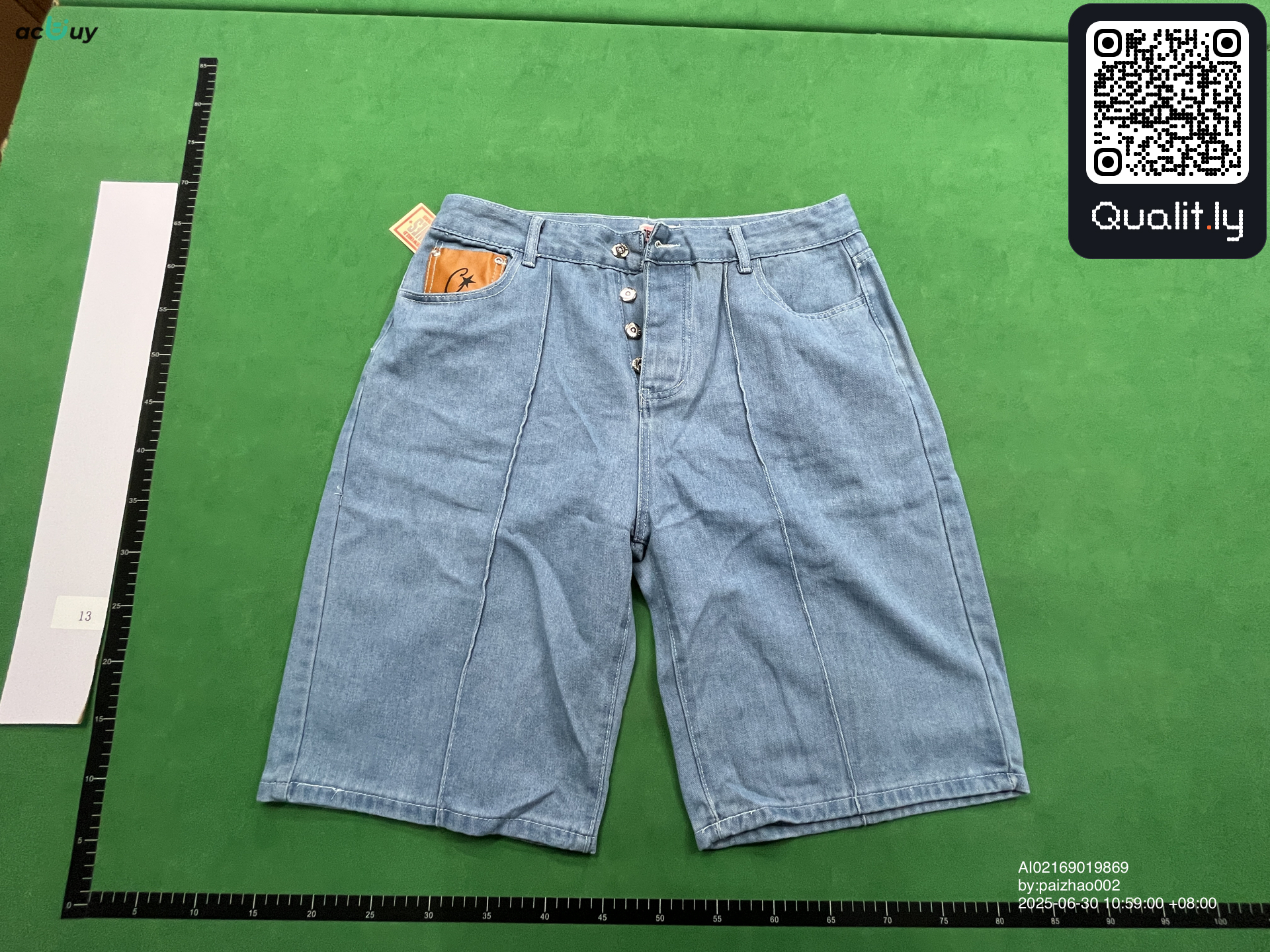 Jeans QC photo 3 of 4