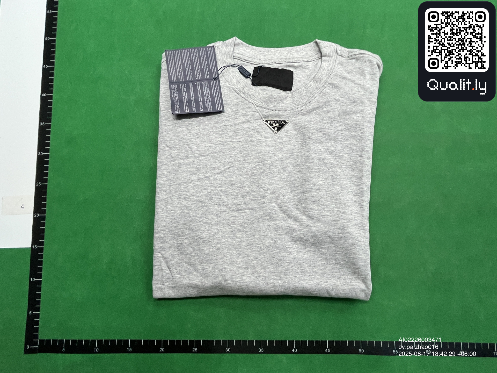 Tricou — fotografie QC 1 din 32