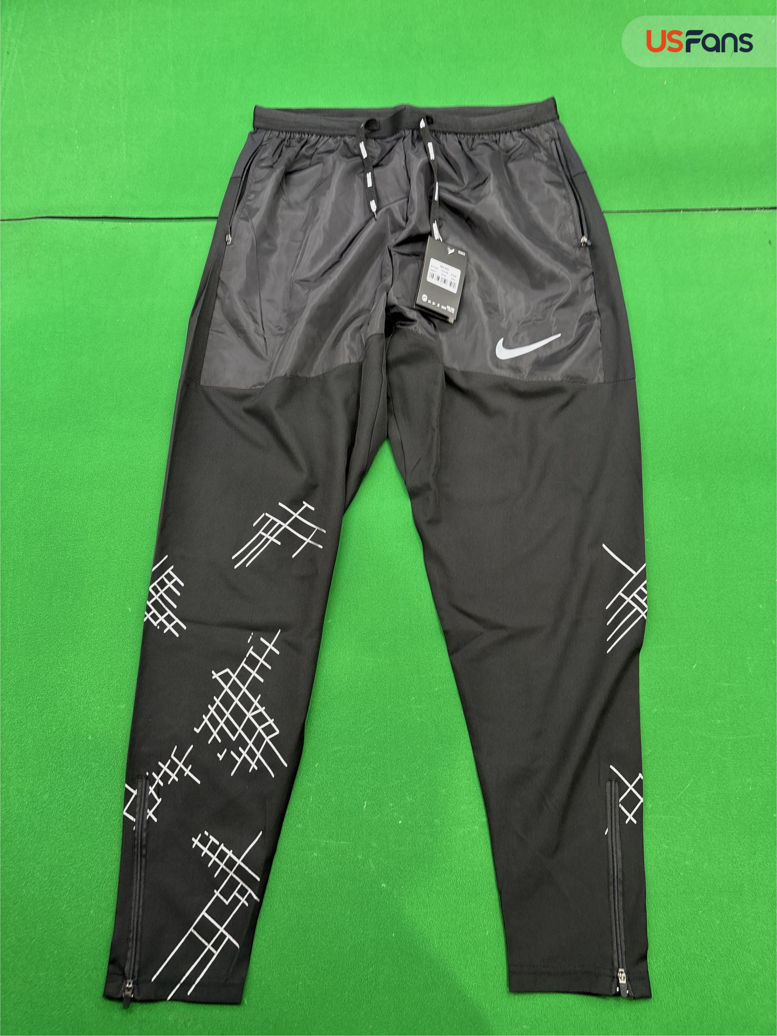 Pants QC photo 2 of 54