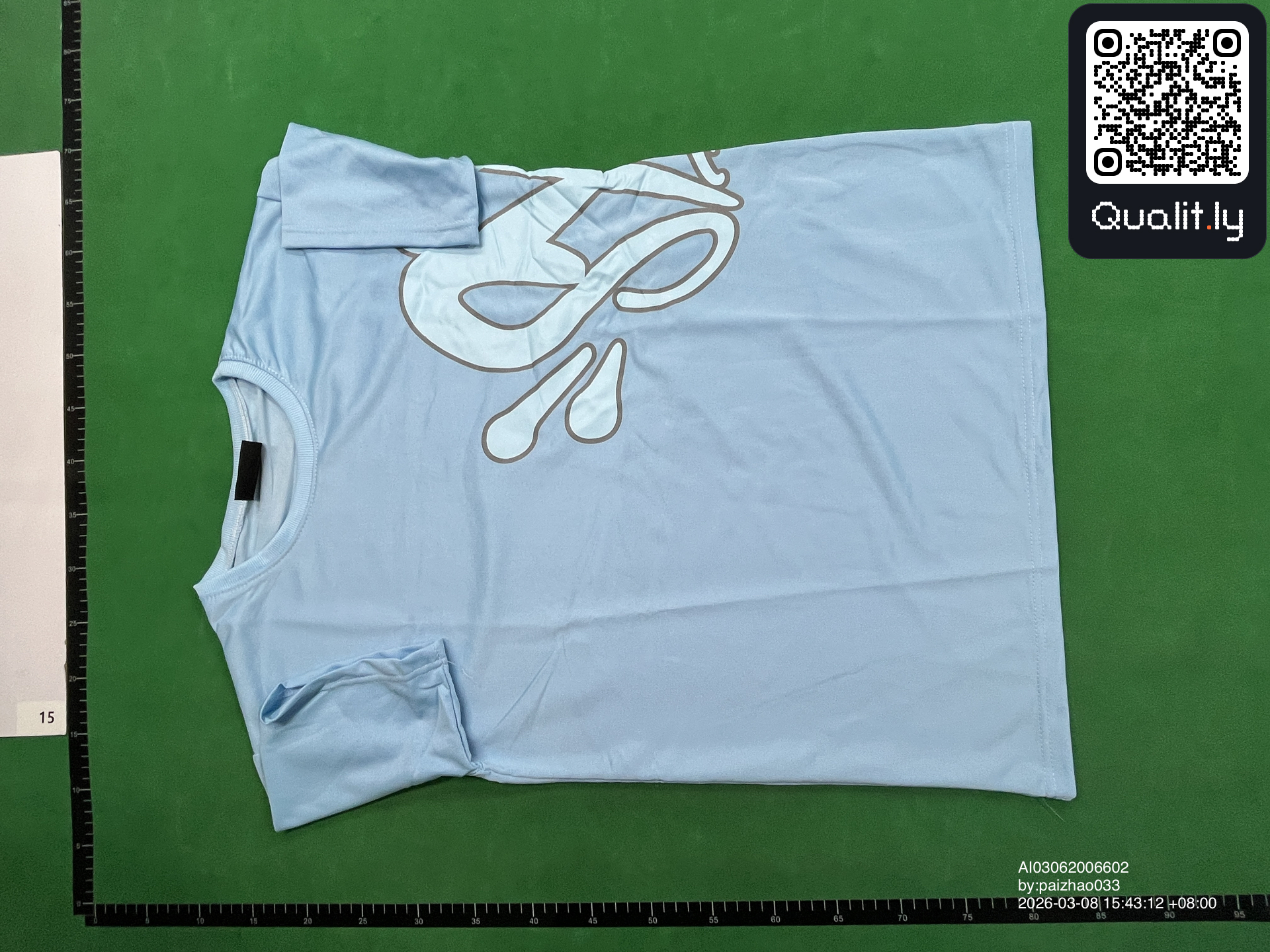 T-Shirt — QC-Foto 3 von 58