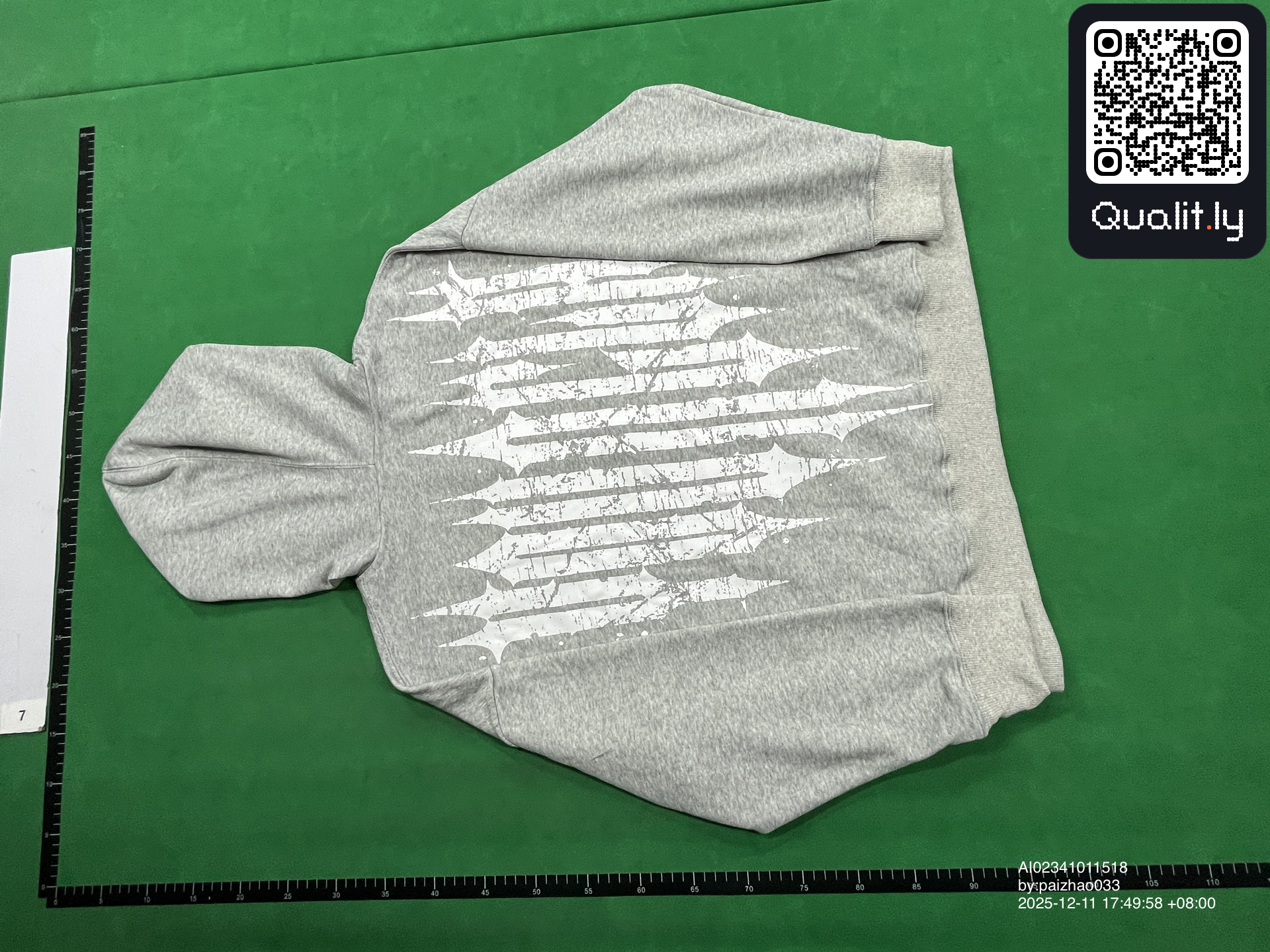 Sudadera — foto QC 2 de 8