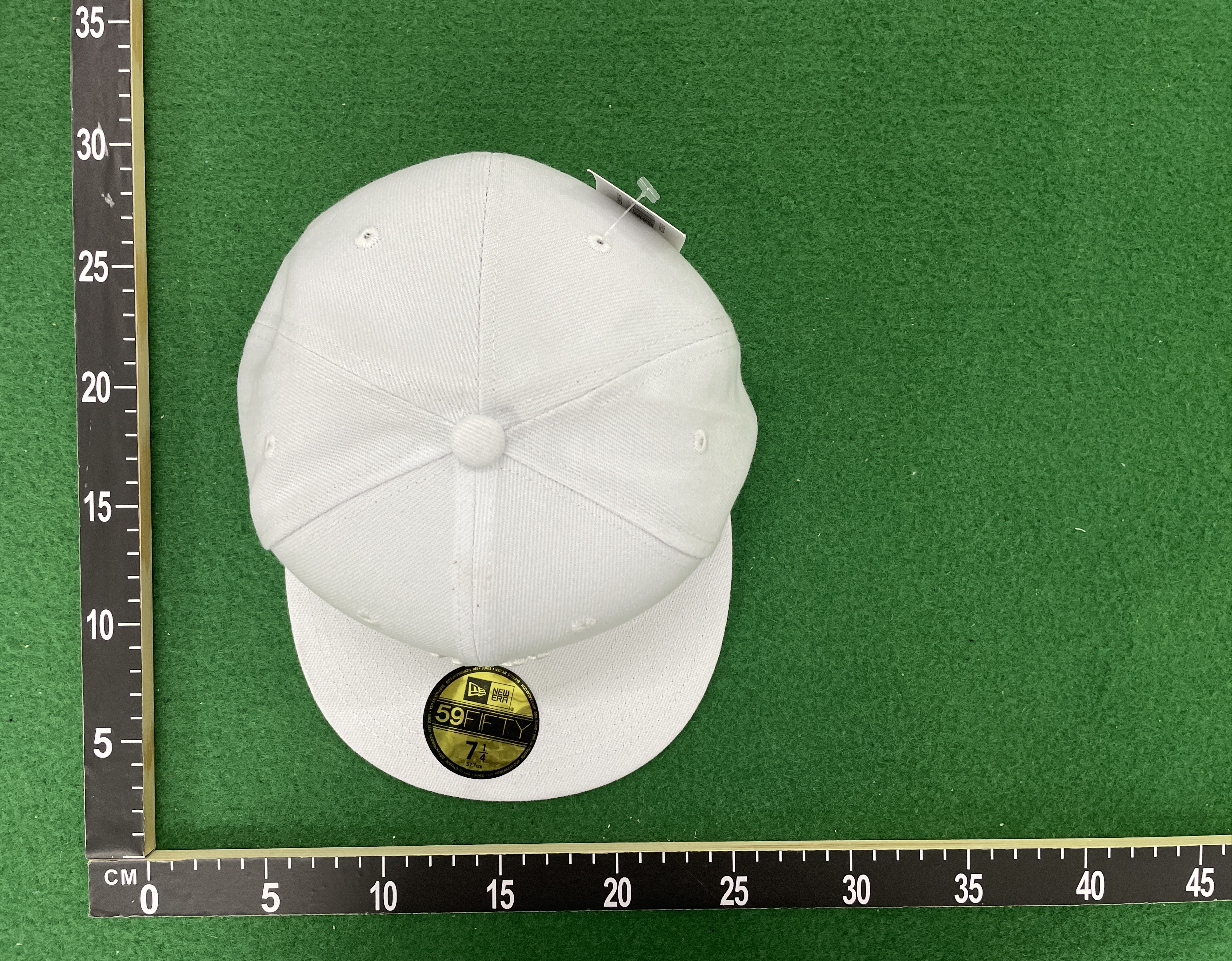 Cap QC photo 1 of 33