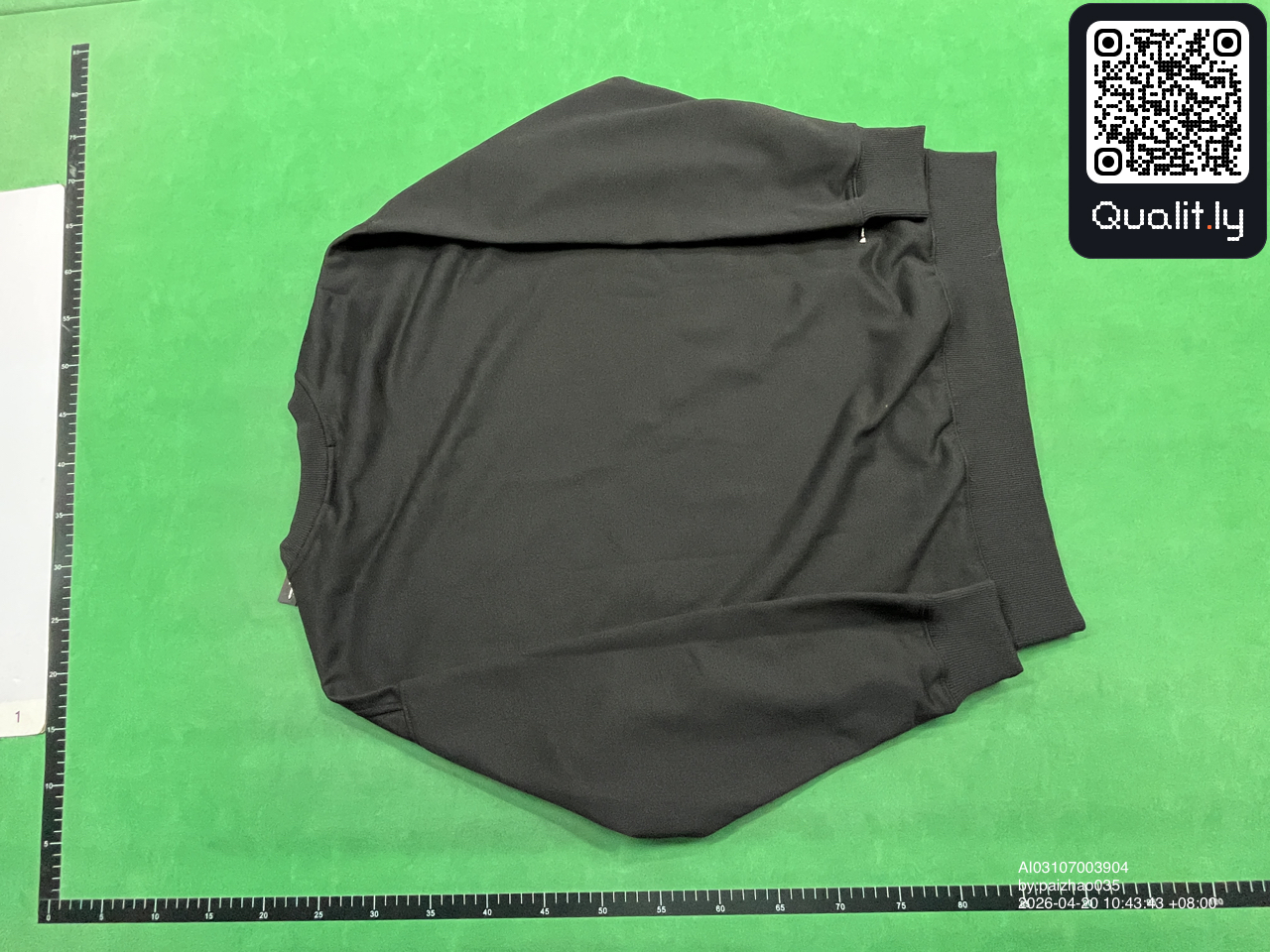 卫衣 QC 照片 2 / 8