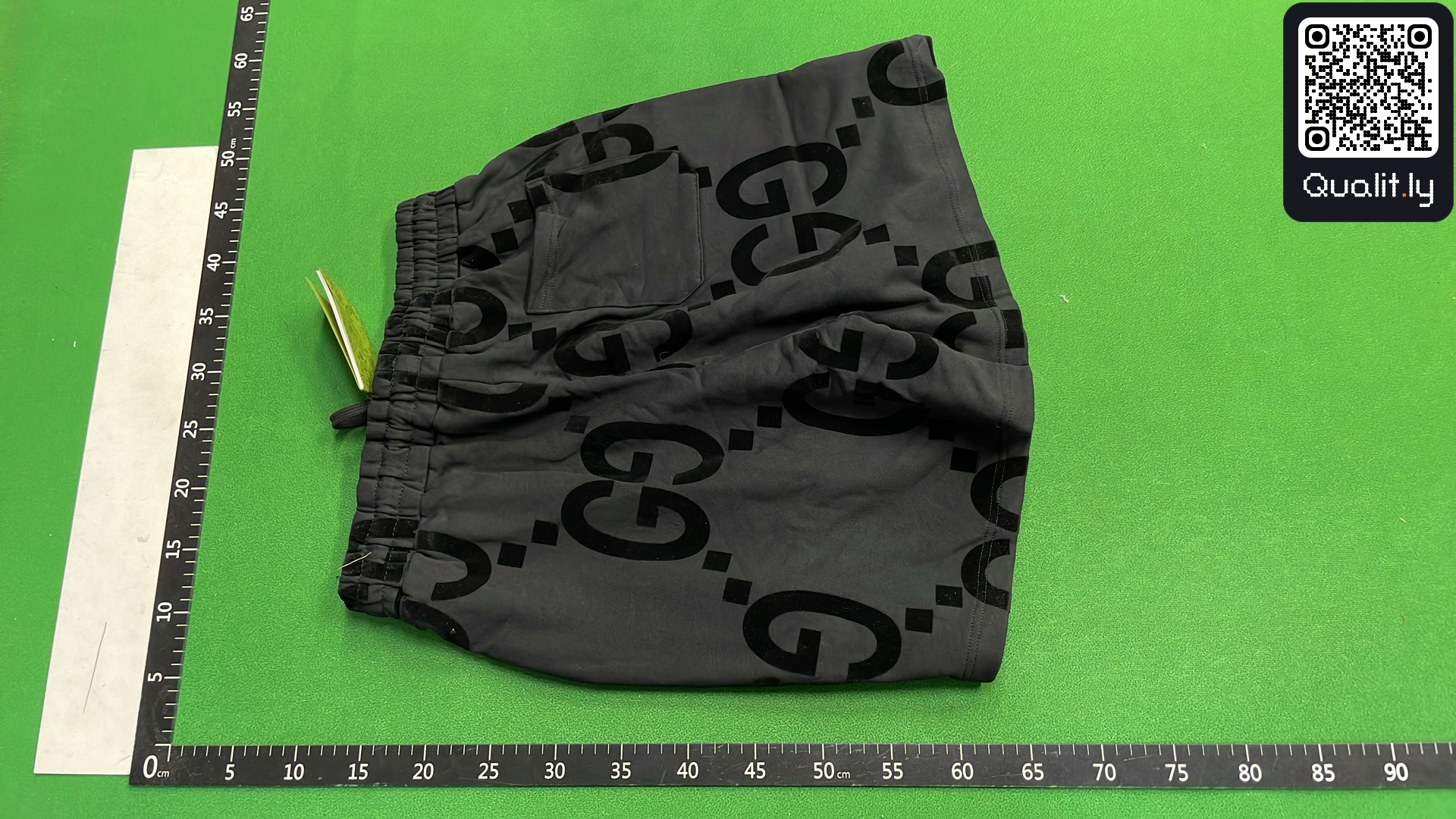 Shorts — QC-foto 3 av 8