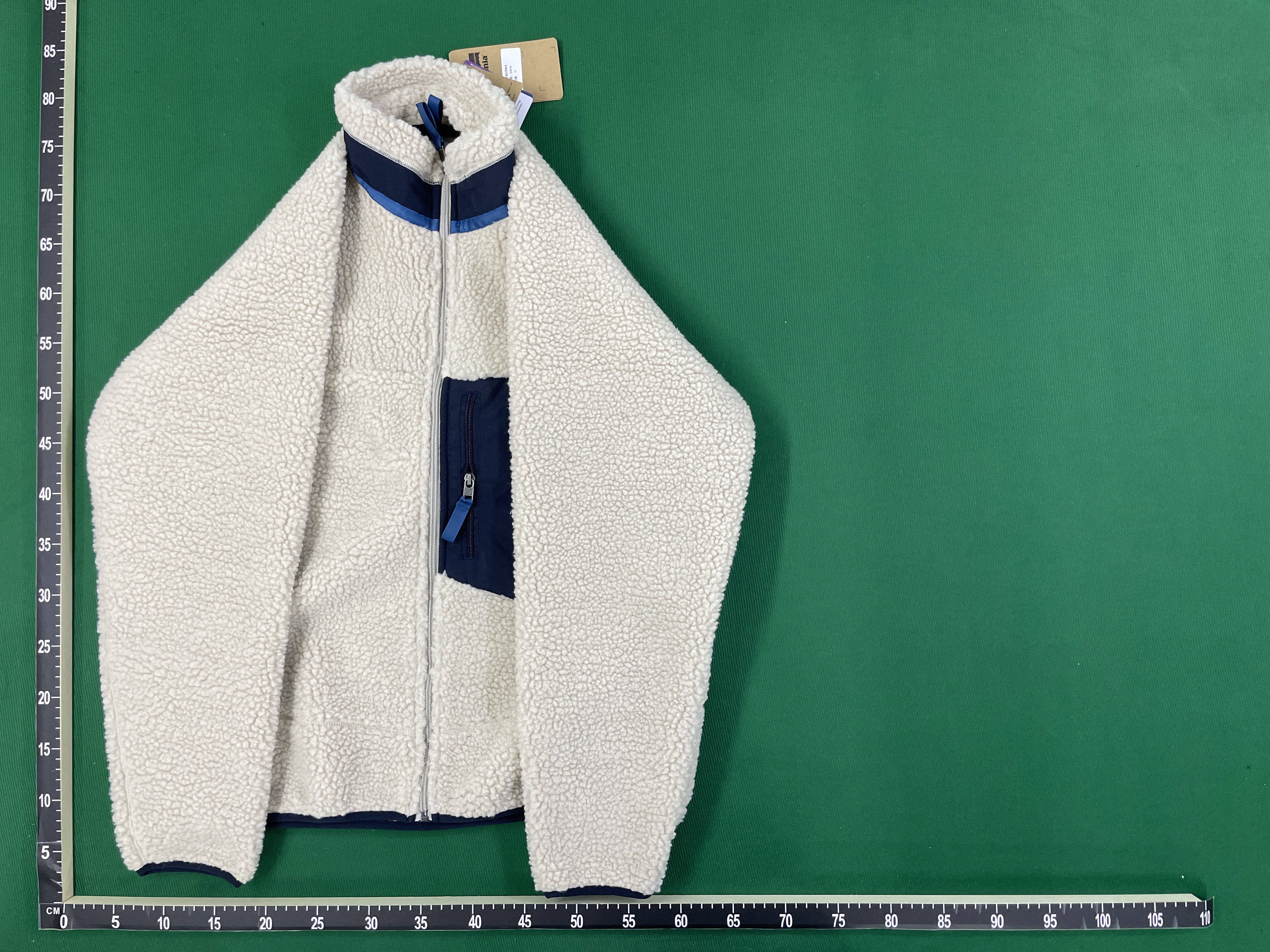 Jacke — QC-Foto 1 von 48