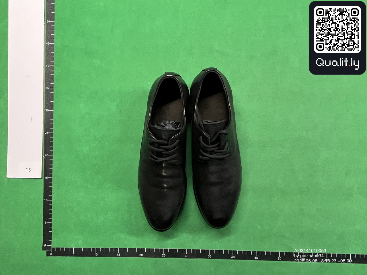 球鞋 QC 照片 1 / 6