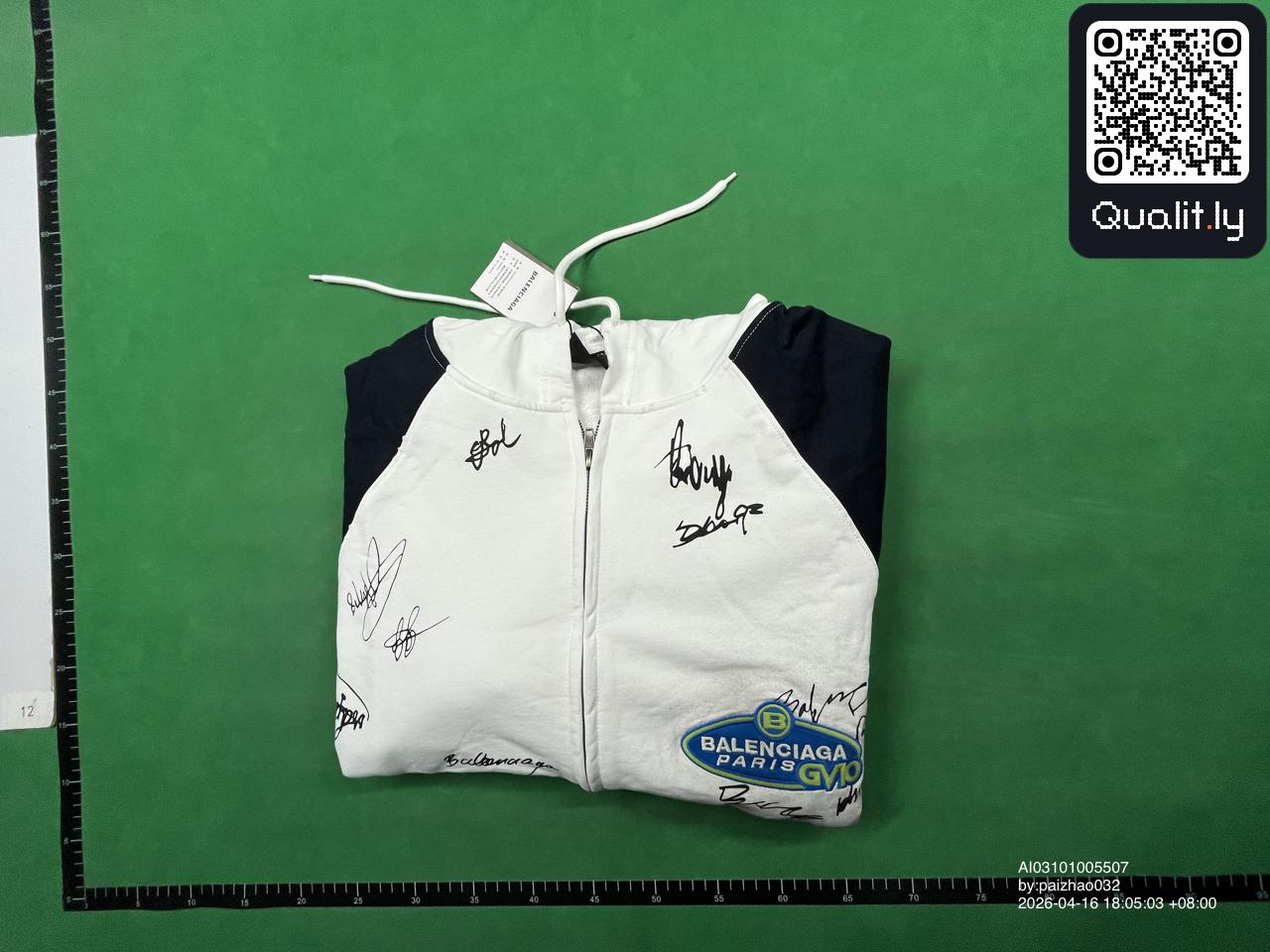 Hoodie — QC-foto 1 av 4