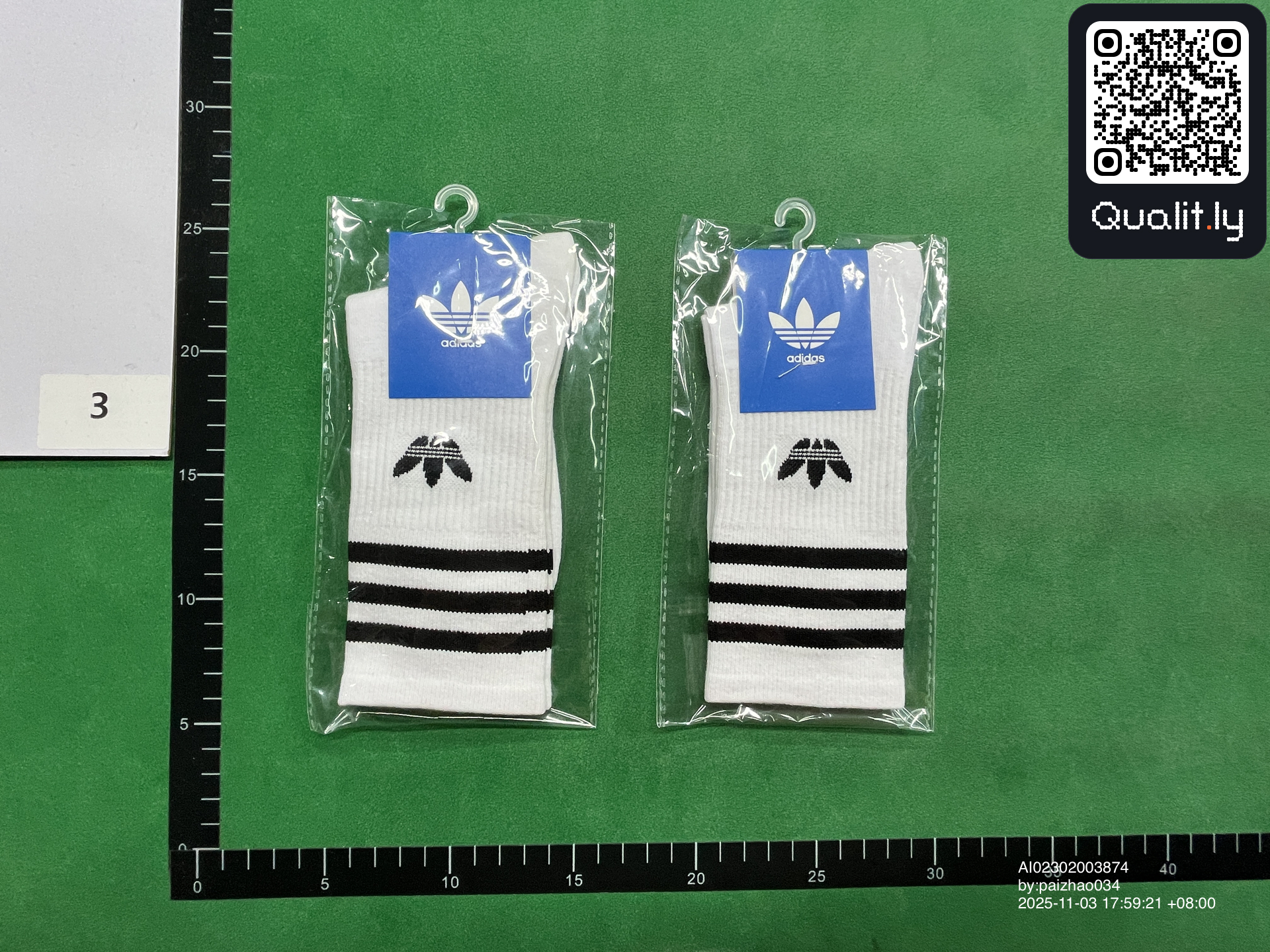 Socks QC photo 3 of 43