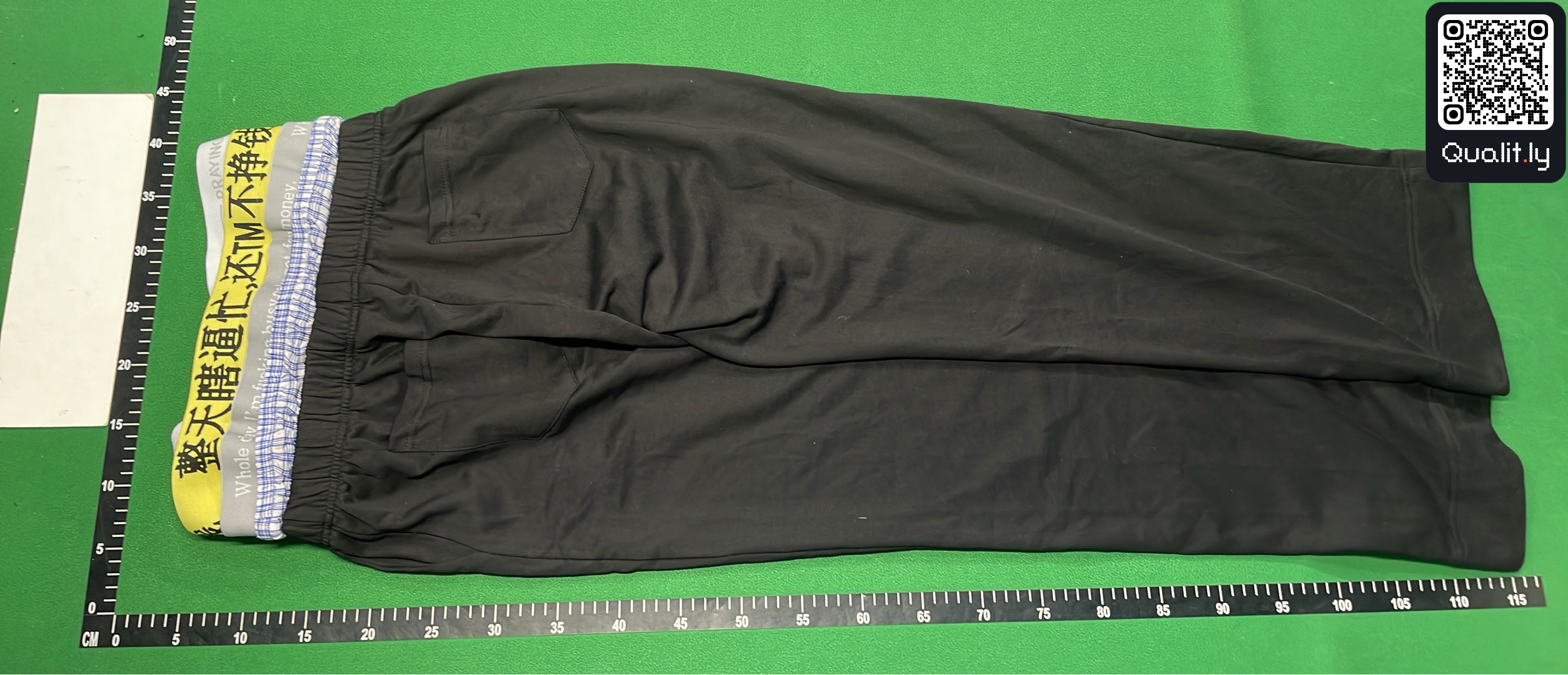 Pants QC photo 3 of 12