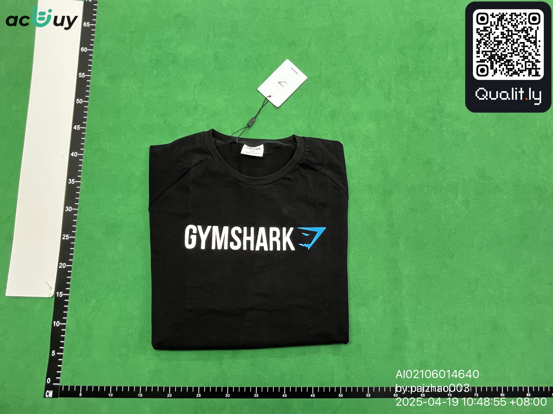 T-shirt — photo QC 1 sur 16