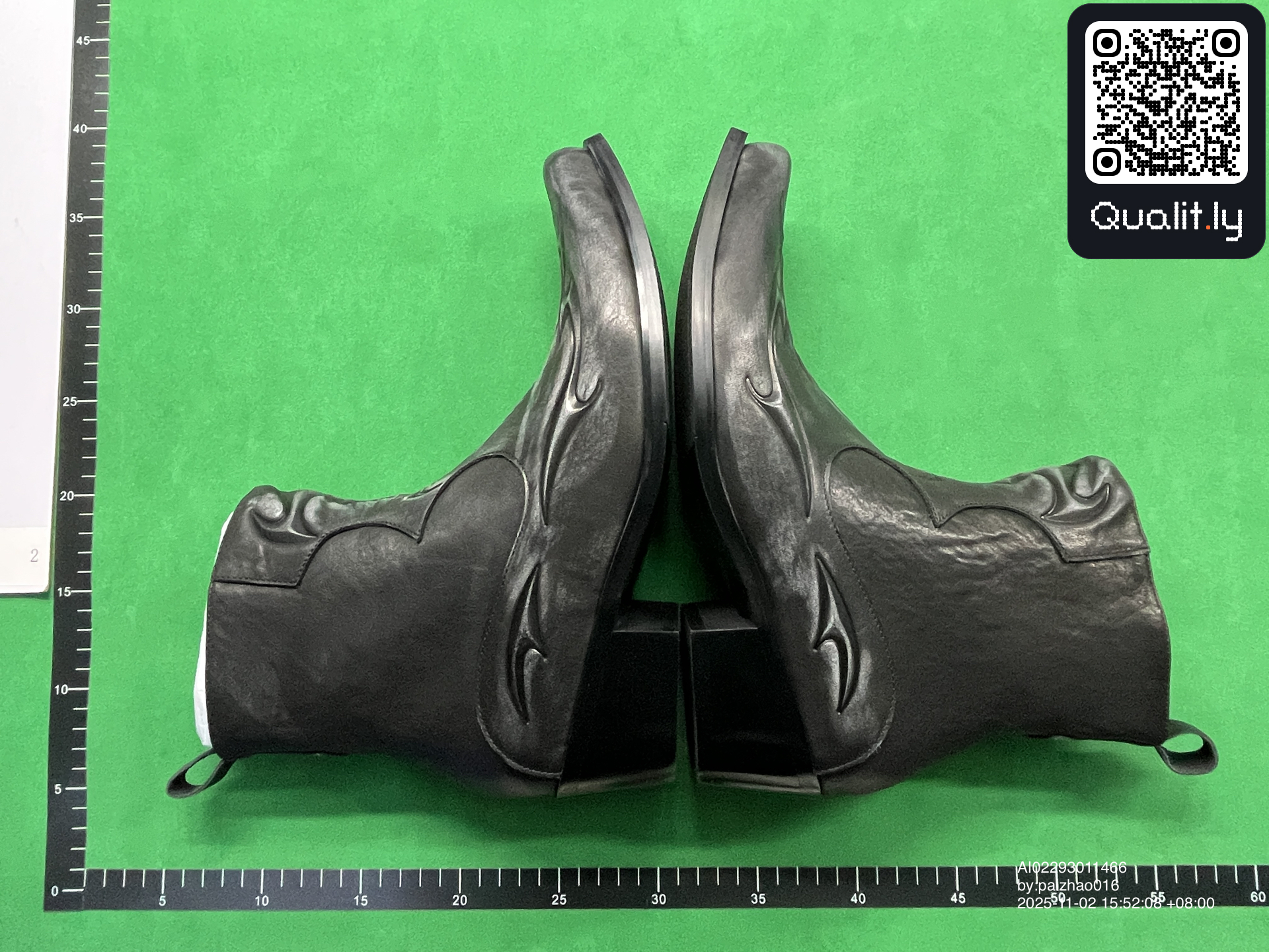 靴子 QC 照片 2 / 6