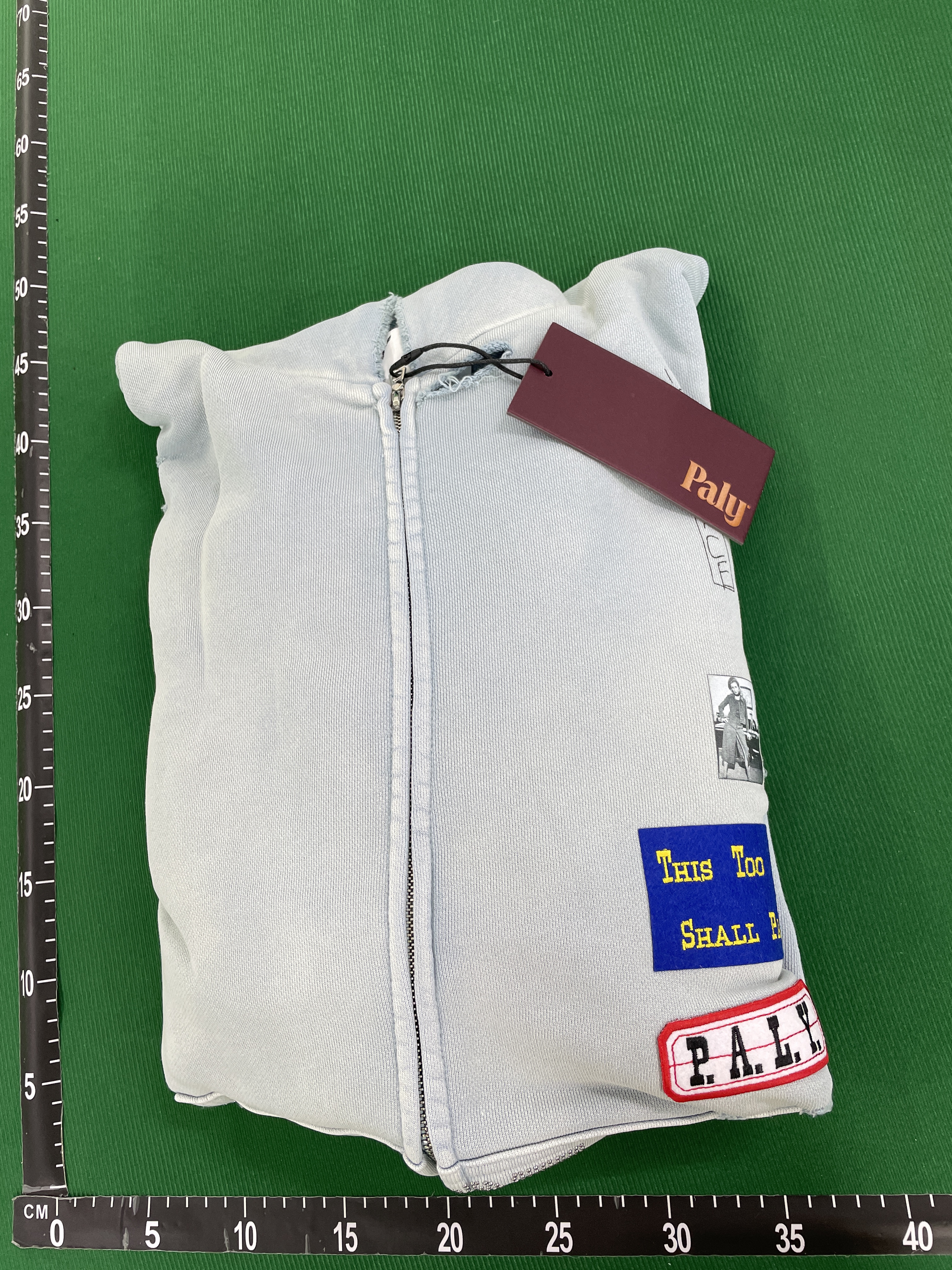 Felpa con cappuccio — foto QC 2 di 35