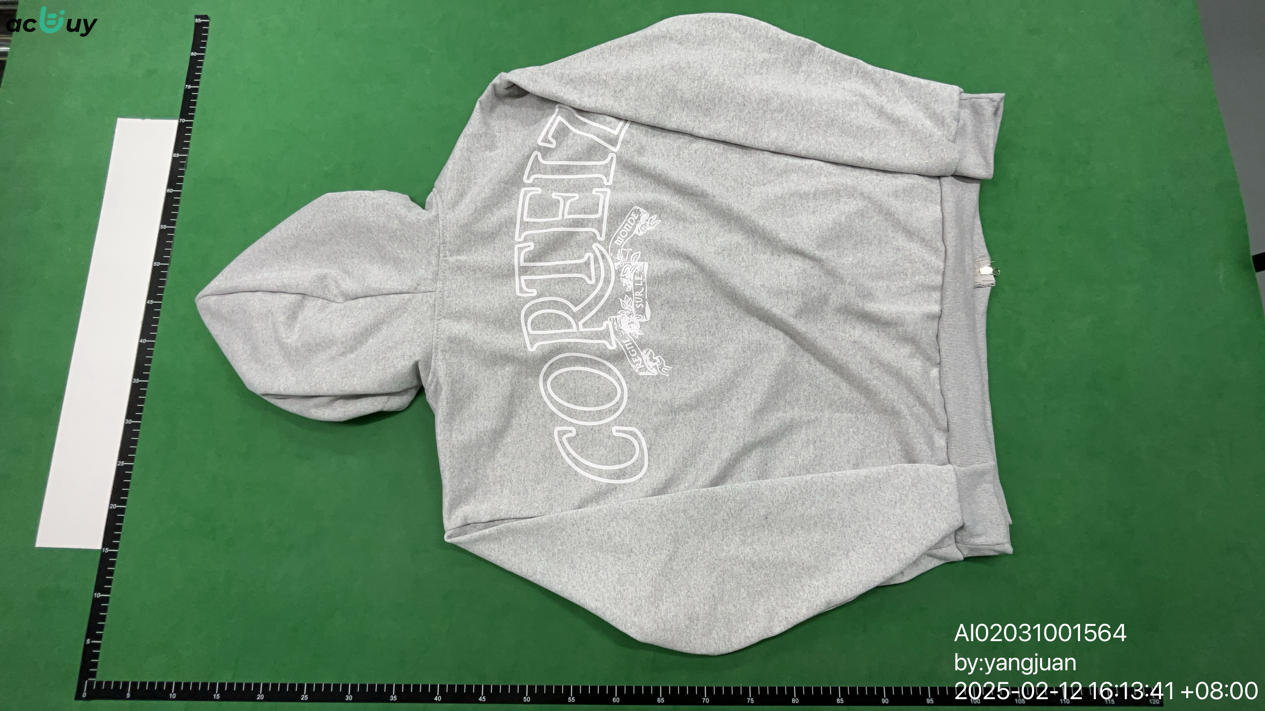 Sweater QC photo 2 of 7