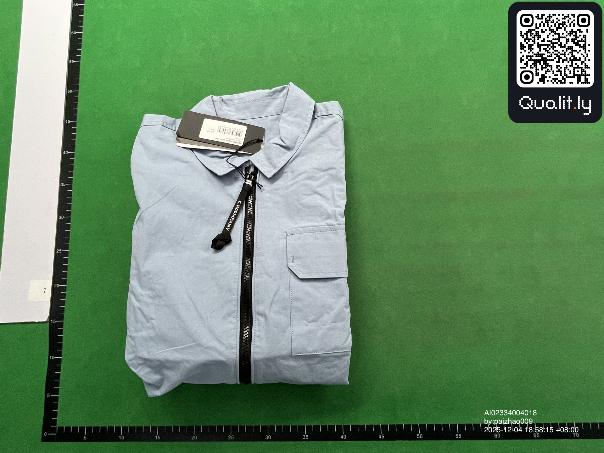 Jacket QC photo 2 of 30