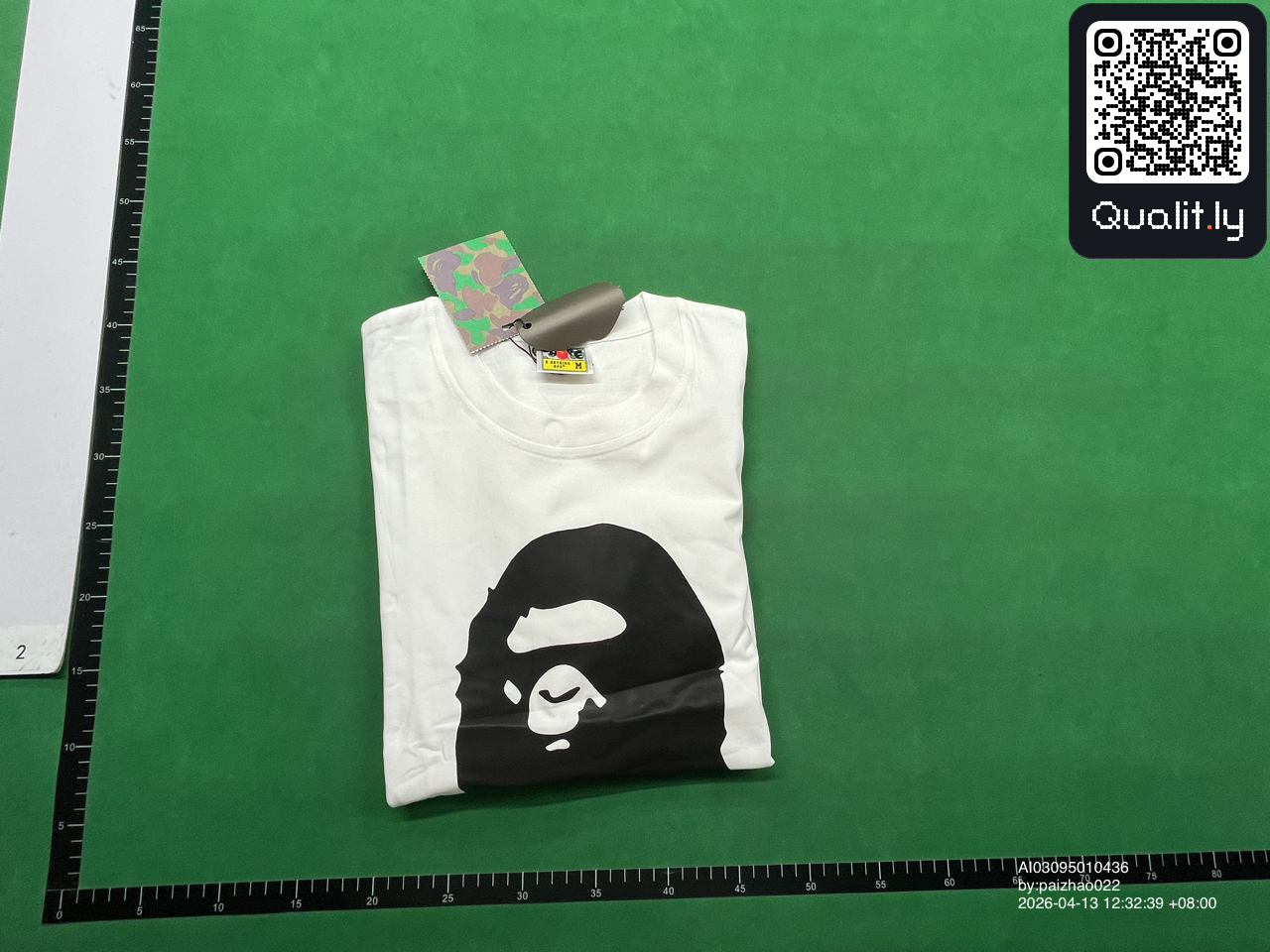 T-shirt — foto QC 1 di 90