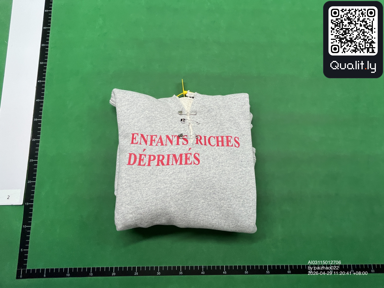 Hoodie QC photo 1 of 4