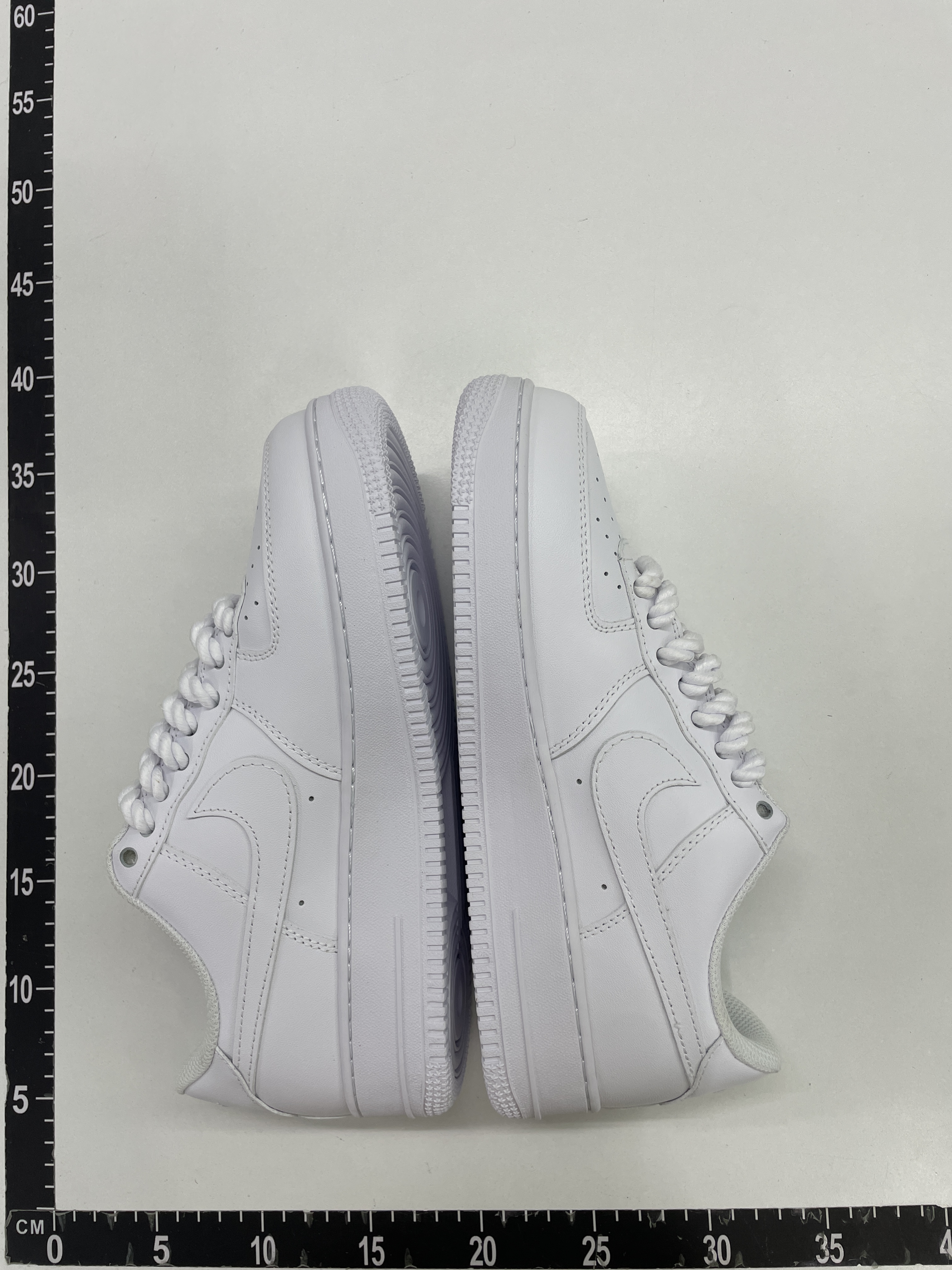Sneaker — QC-Foto 3 von 5