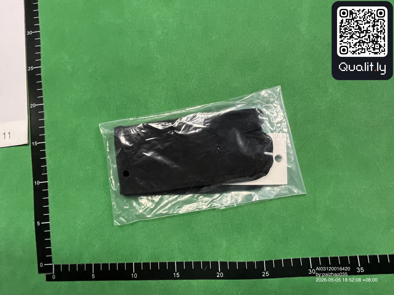 Socks QC photo 1 of 34