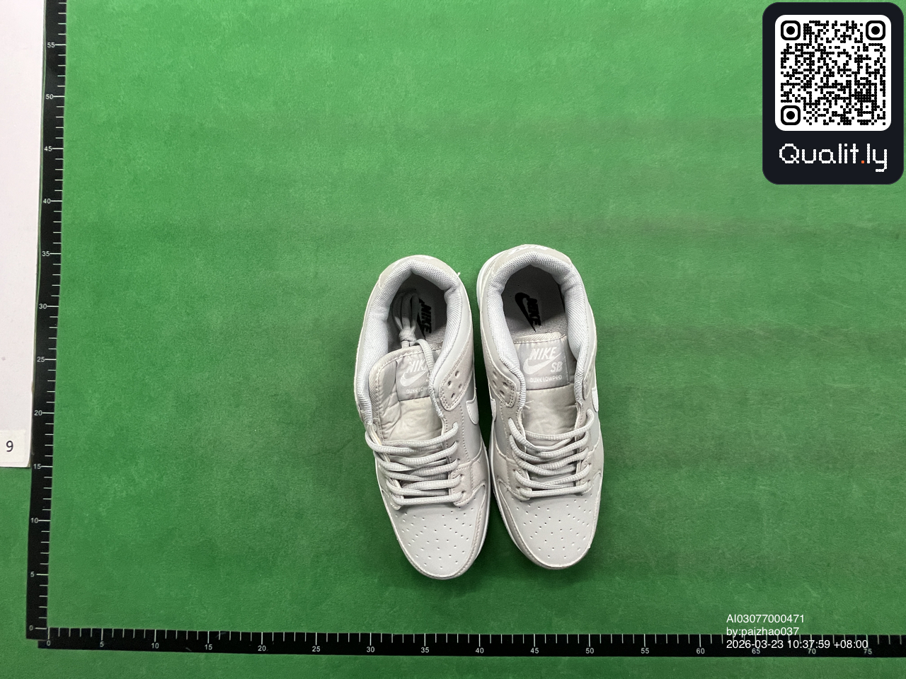 球鞋 QC 照片 1 / 18