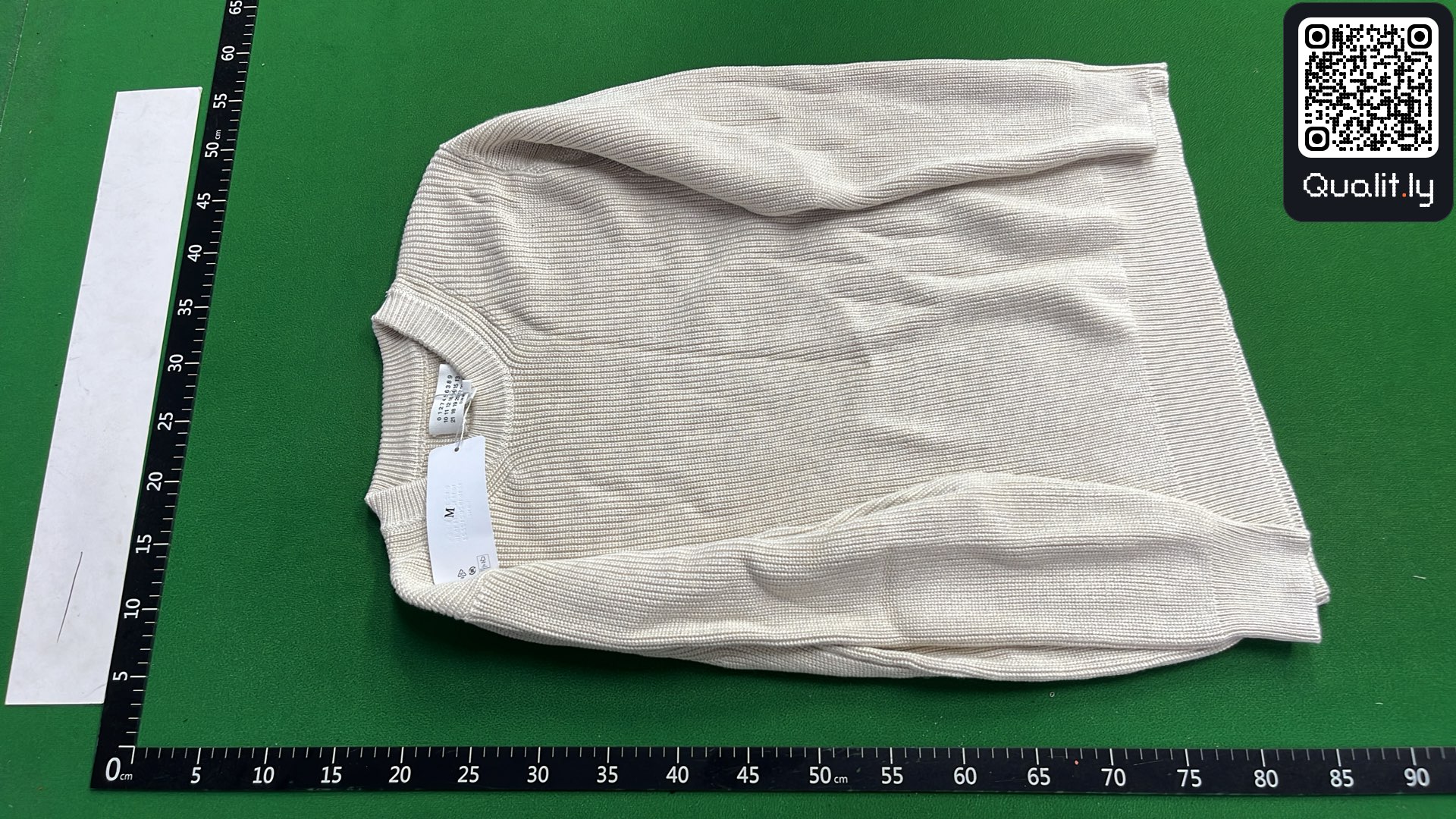 Sweater QC photo 2 of 299