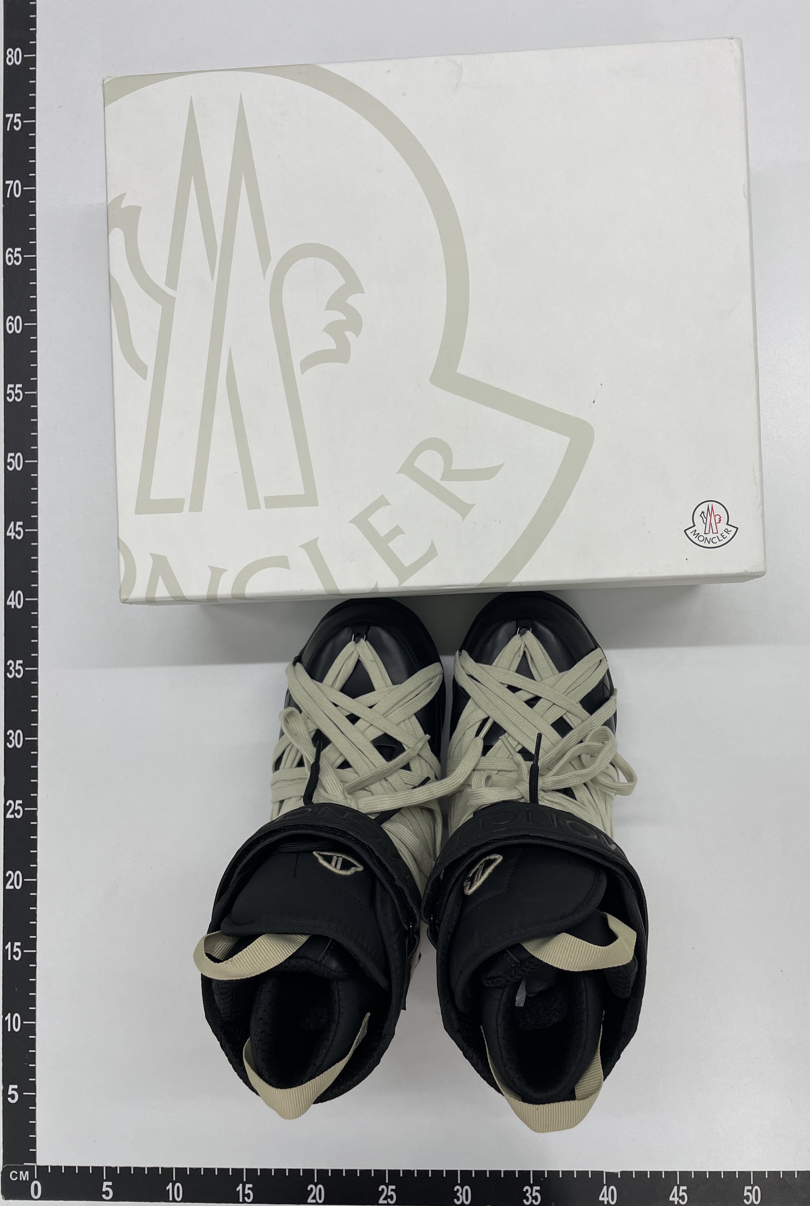 Boots QC photo 1 of 44