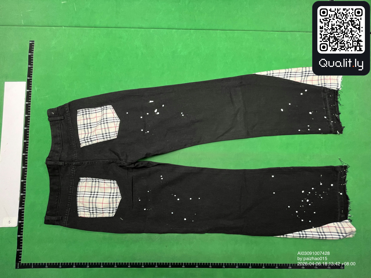 Jeans QC photo 2 of 16