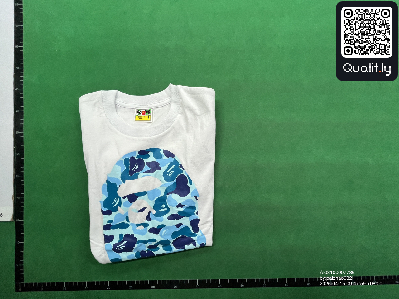 T-shirt — foto QC 1 di 16
