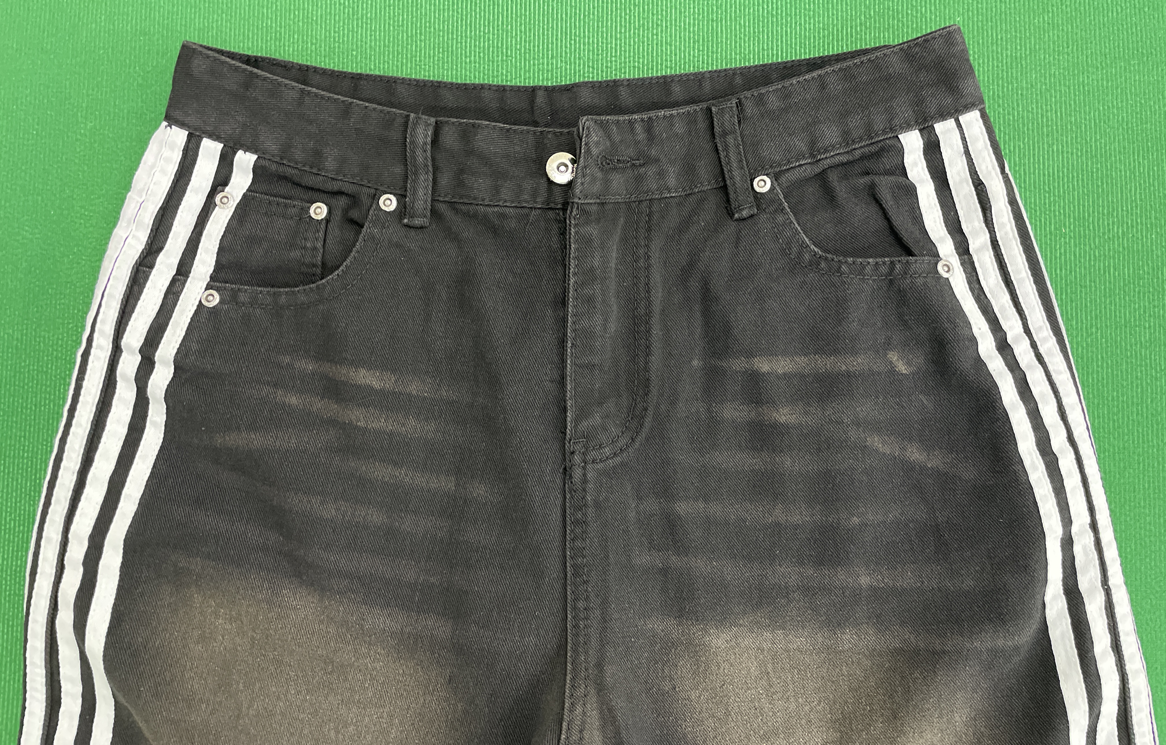 Jeans — QC-Foto 3 von 26
