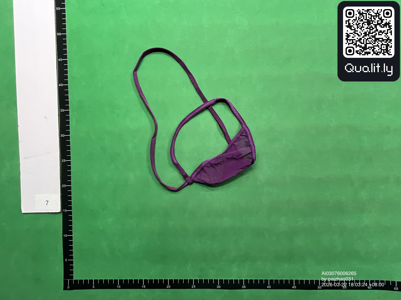 Foto QC 2 di 6