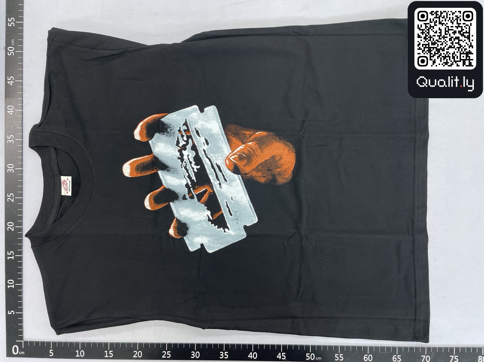 T-shirt — foto QC 3 de 92