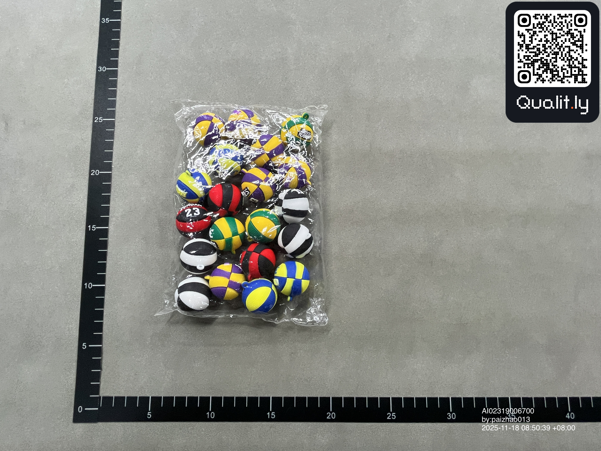 Jewelry QC photo 1 of 3