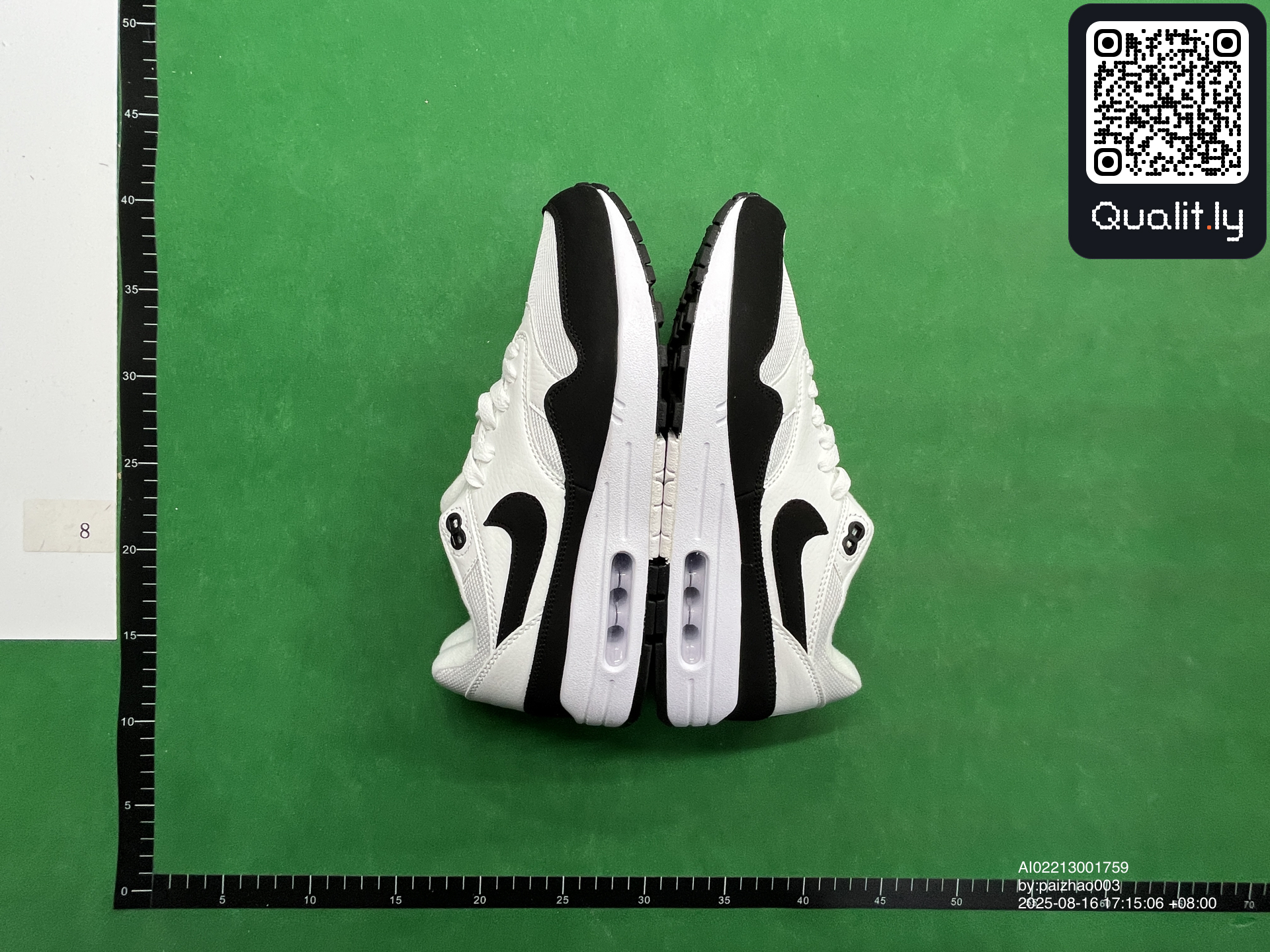 Sneaker — QC-Foto 2 von 30