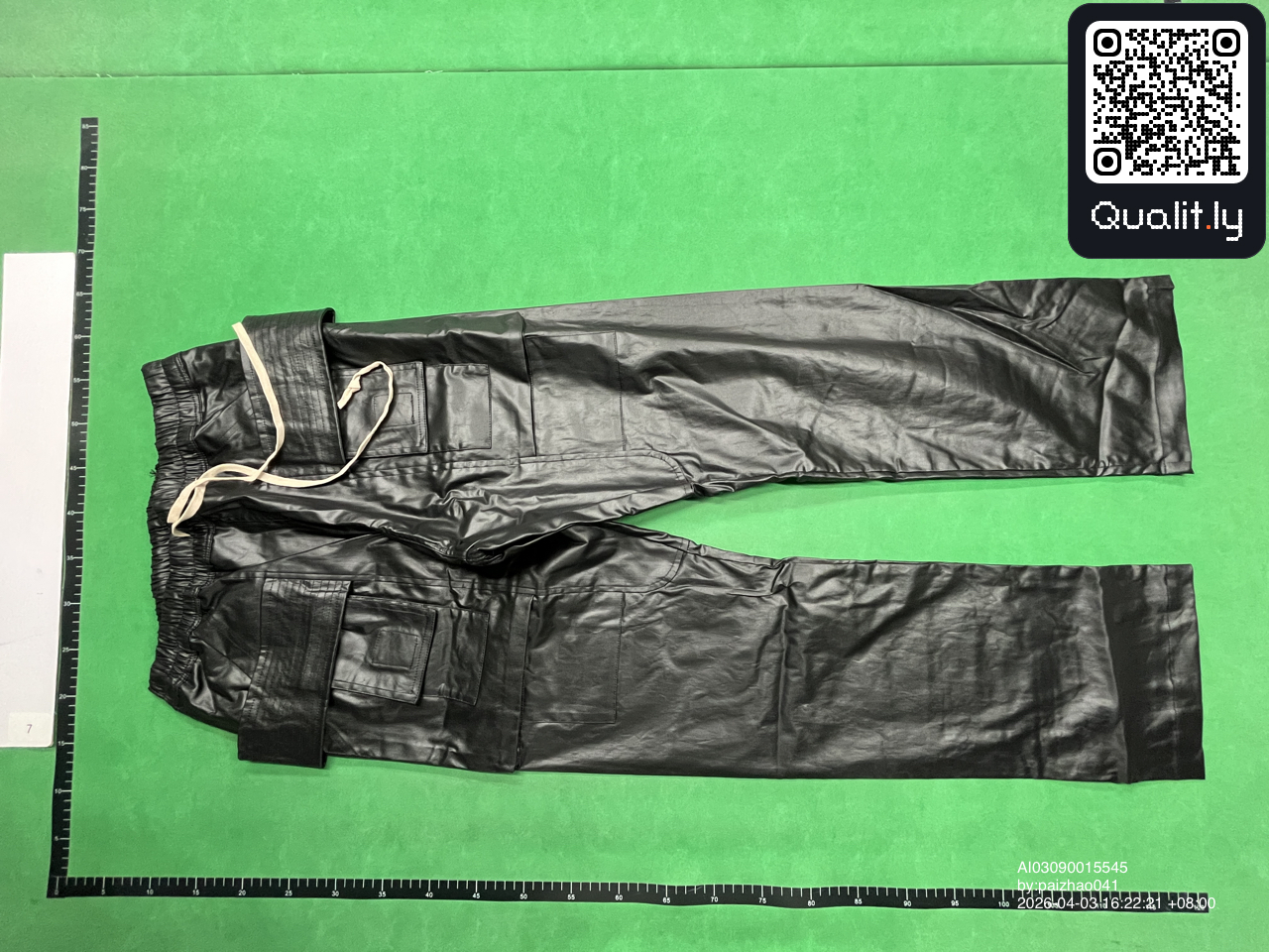 Jeans — QC-foto 3 van 4