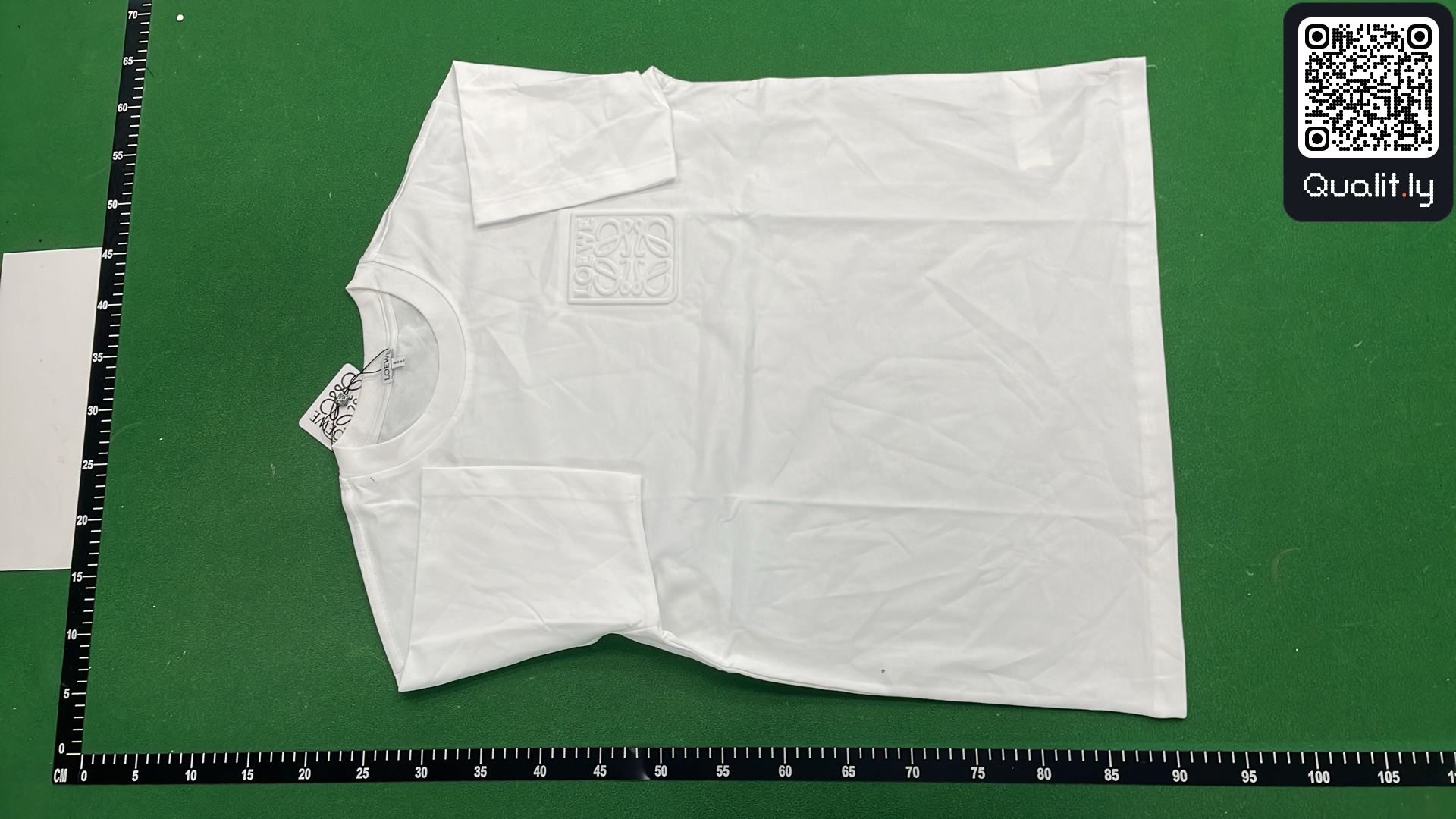 Camiseta — foto QC 2 de 8