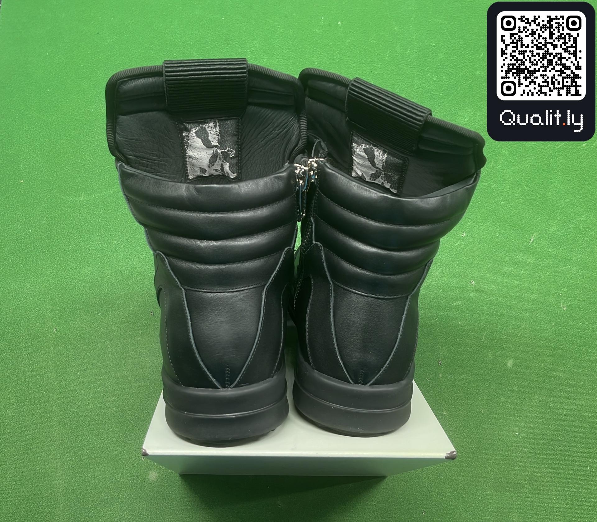 靴子 QC 照片 3 / 12