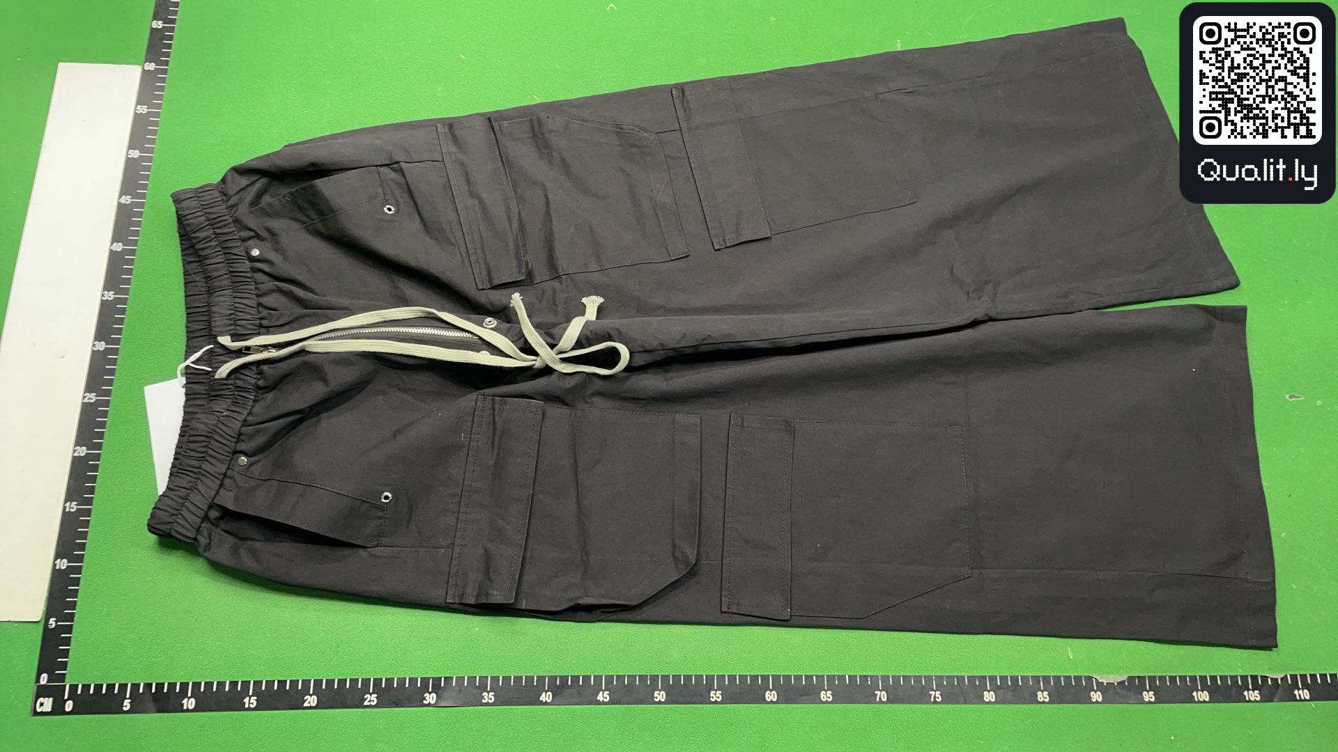 长裤 QC 照片 2 / 4