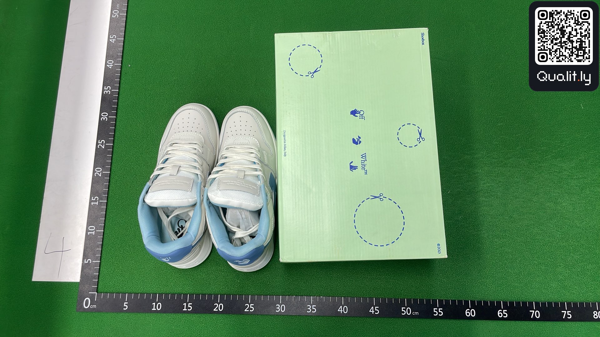 Sneakers — QC-foto 1 van 36