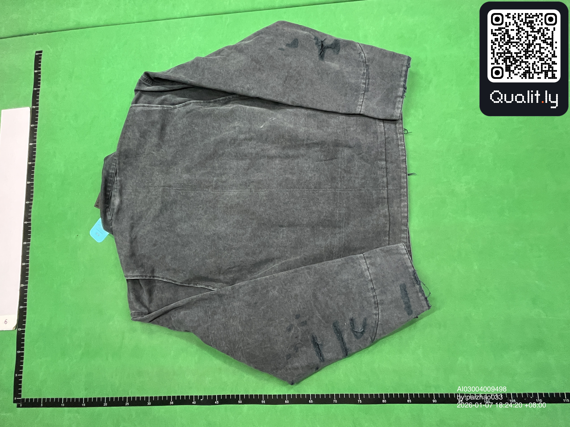 夹克 QC 照片 2 / 4