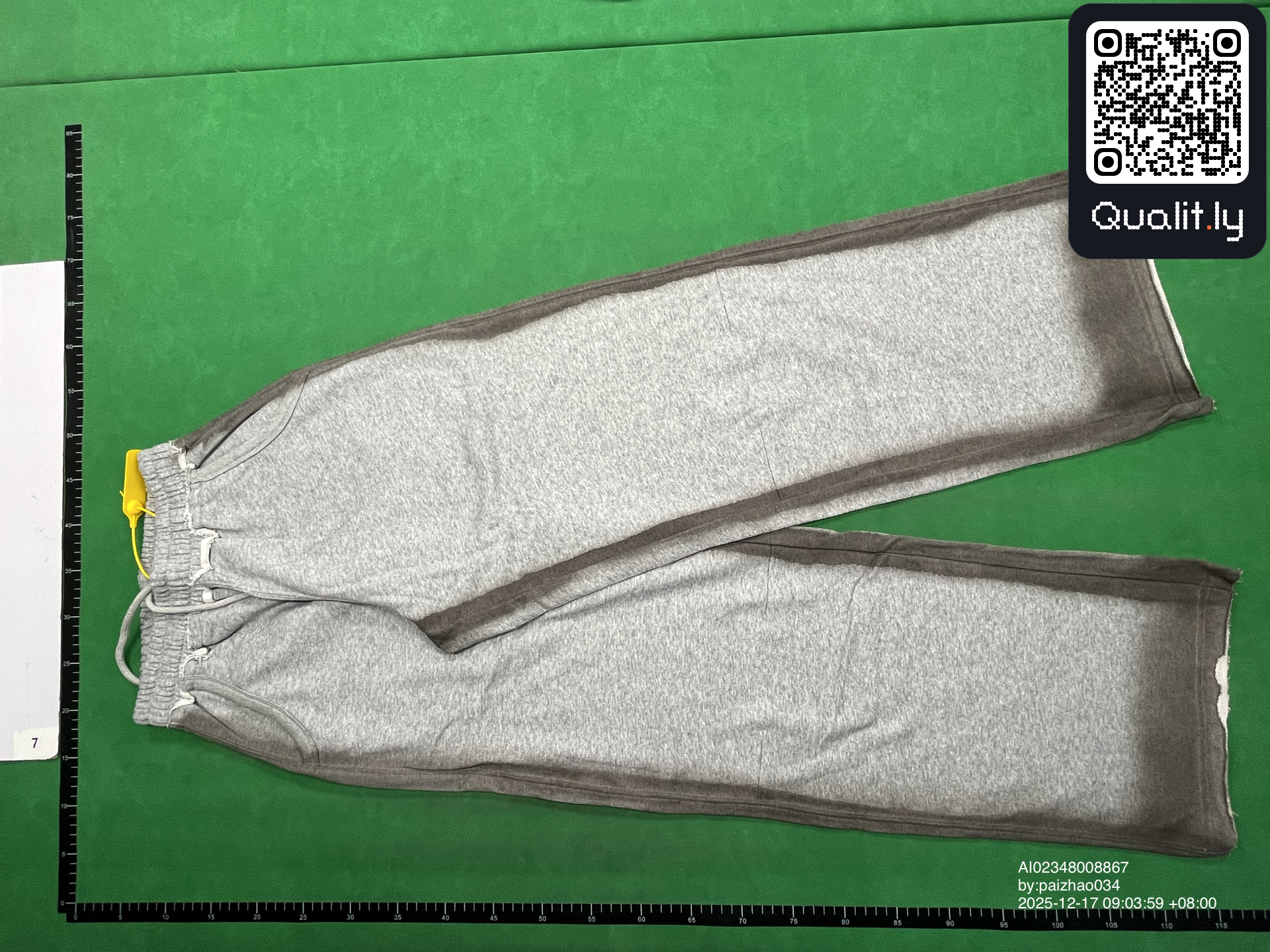 Pantalon — photo QC 3 sur 28