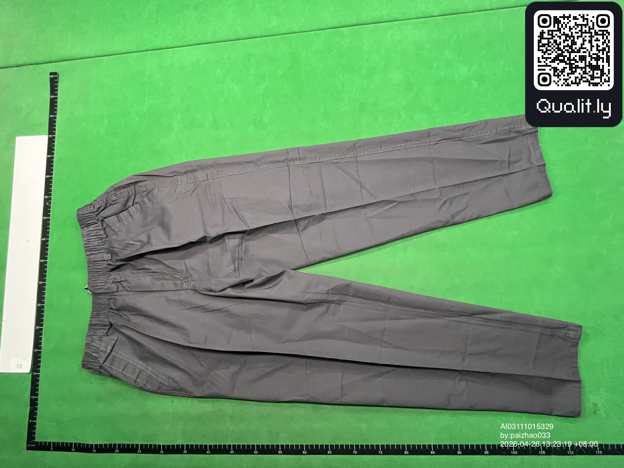 Pants QC photo 3 of 8
