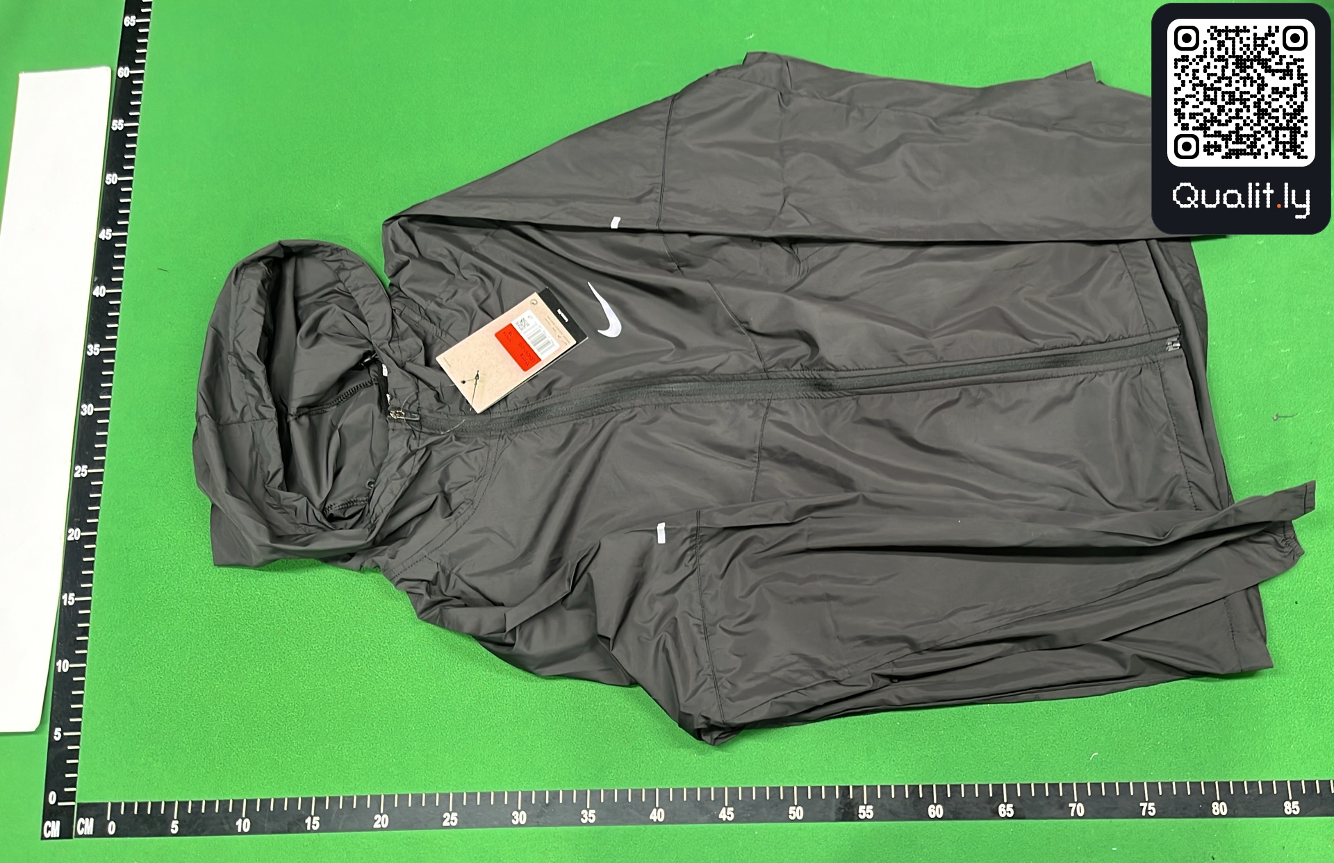 Jacket QC photo 2 of 24