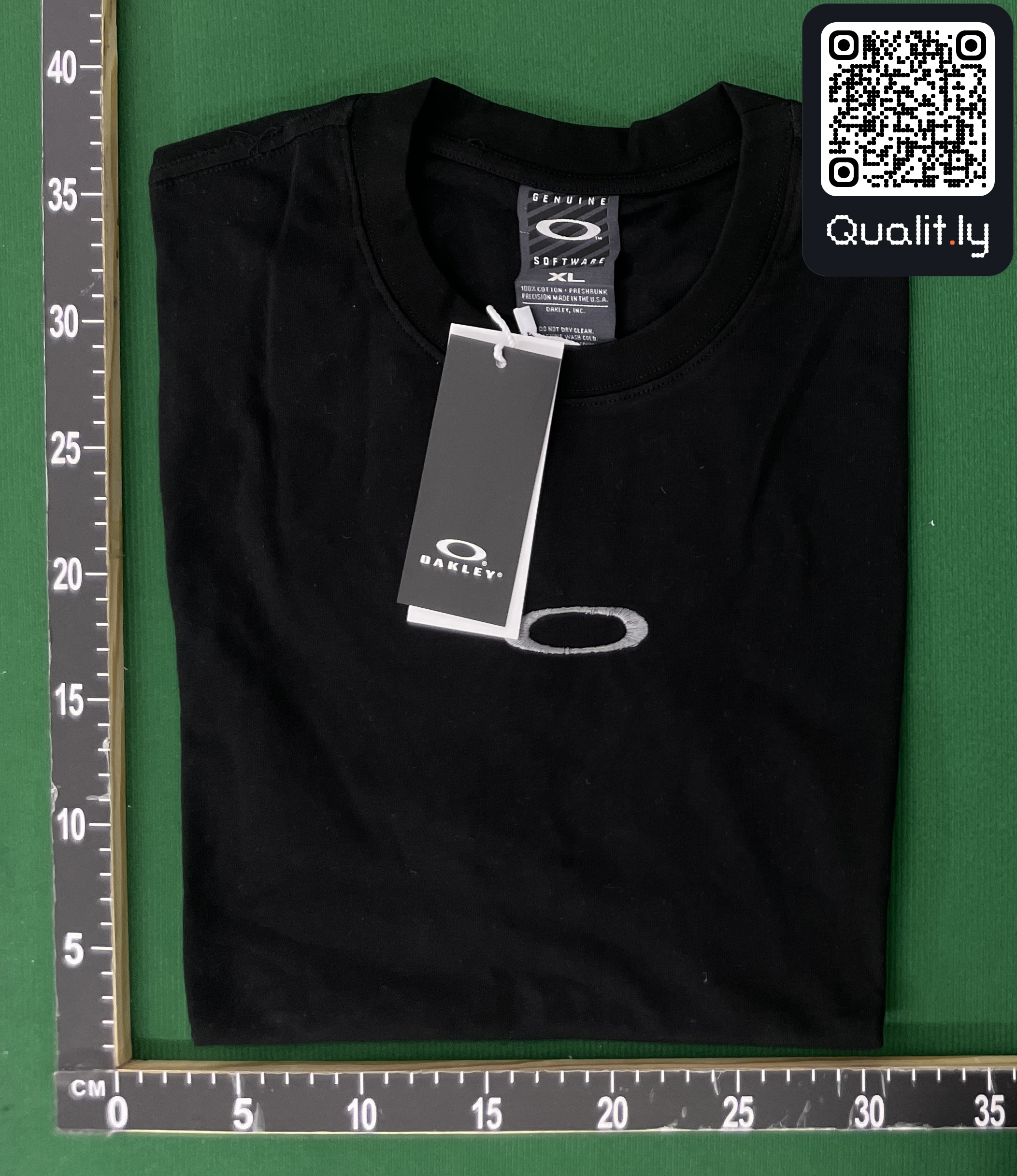 T-shirt QC photo 3 of 48
