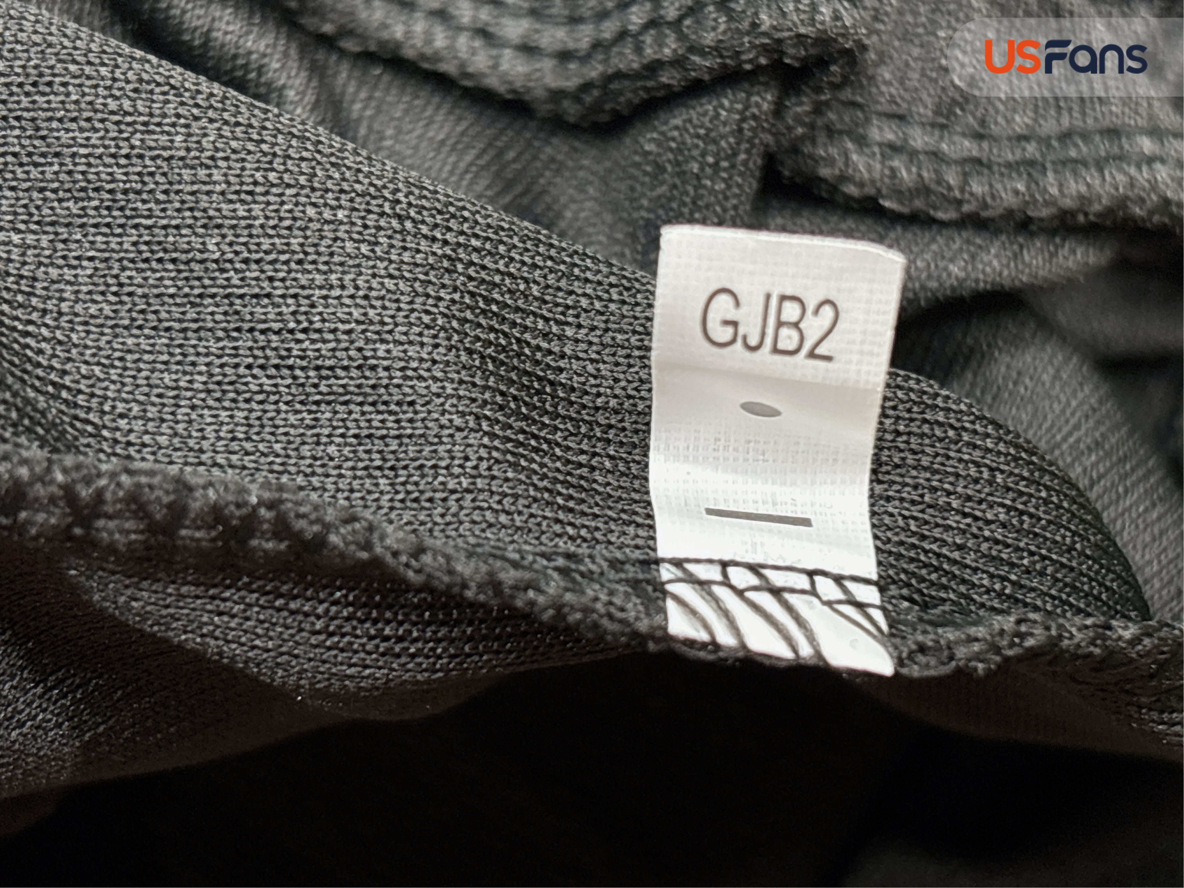 T-shirt — foto QC 1 di 252