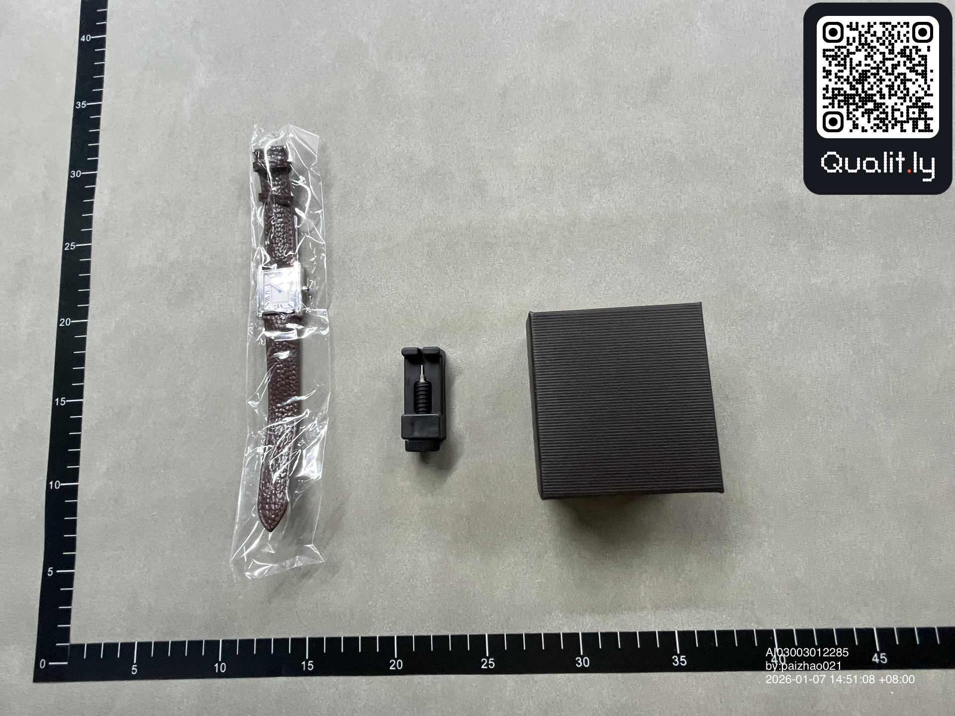 手表 QC 照片 1 / 6