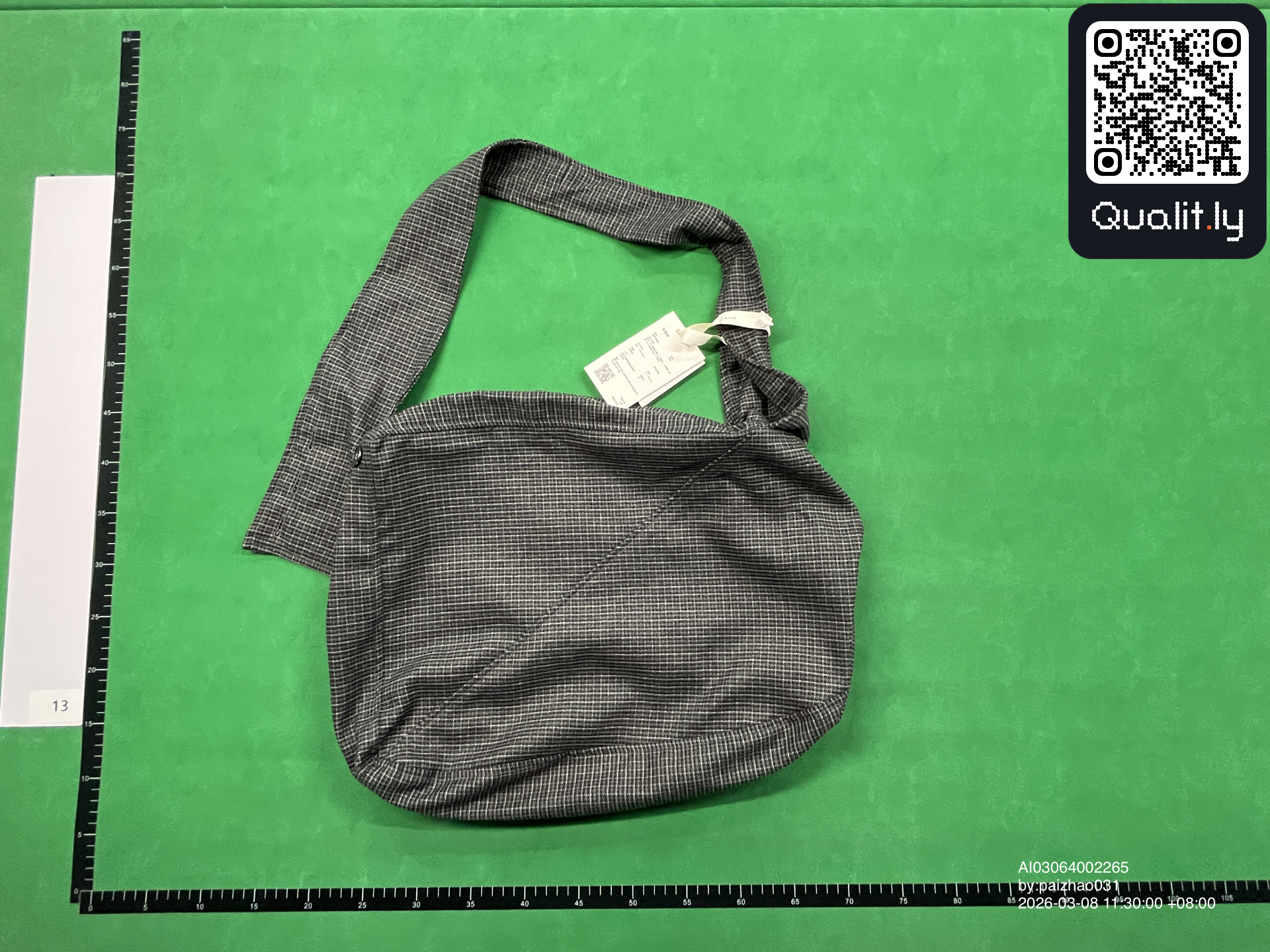 包 QC 照片 1 / 13